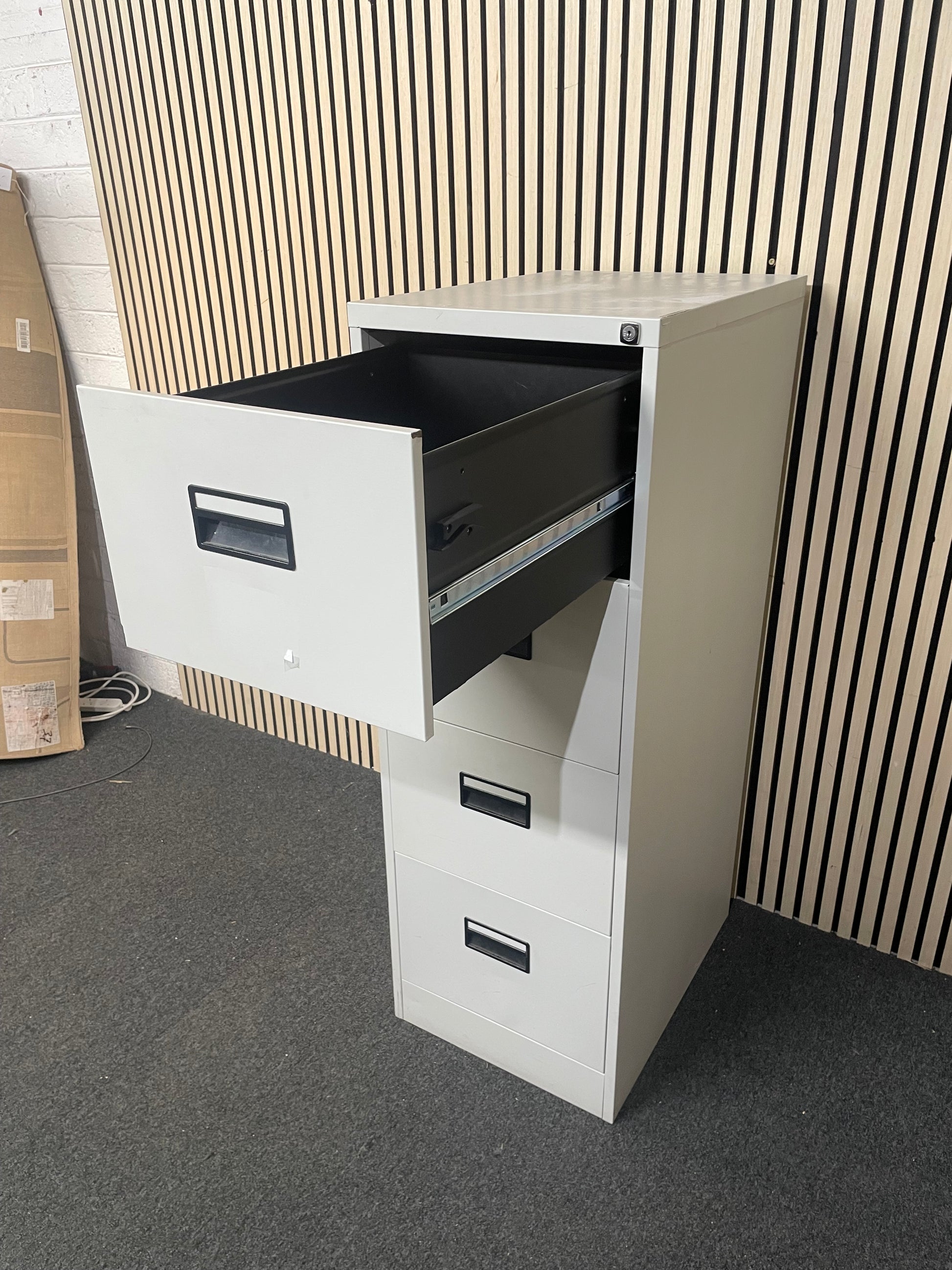 4 Door grey filing cabinet (no key)