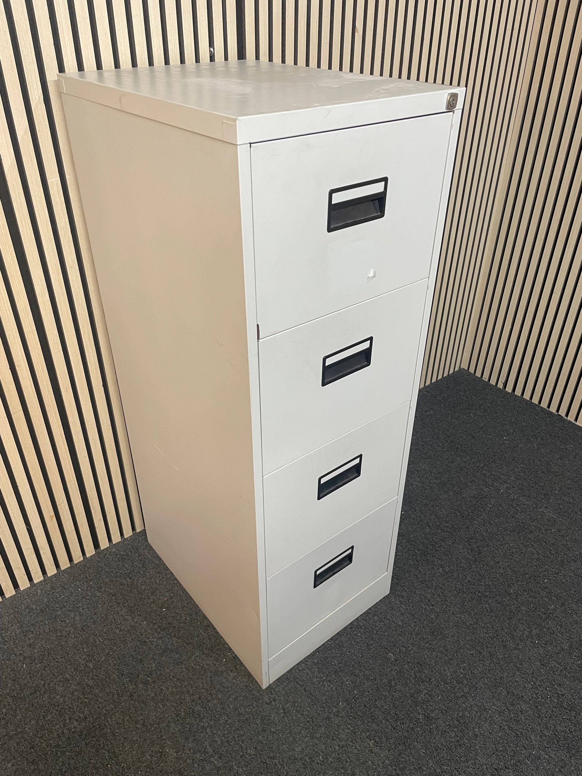 4 Door grey filing cabinet (no key)