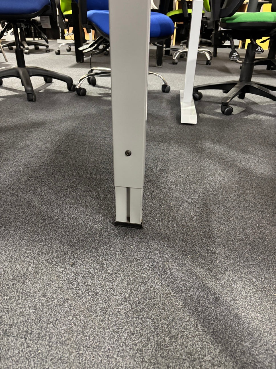 1600x800 white laminate scallop top straight desk with metal manual height adjustable frame