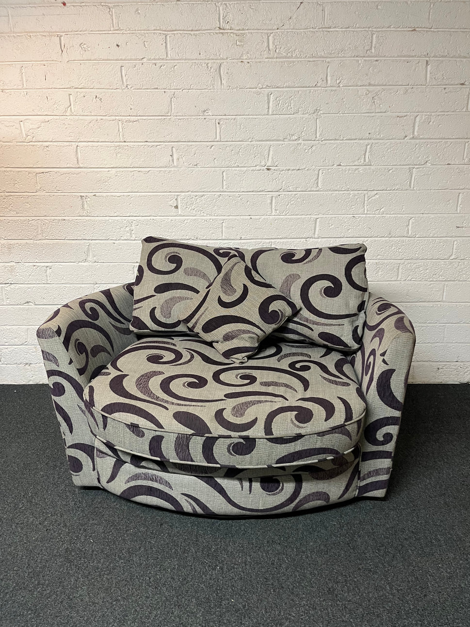 Lilac and grey swivel love seat 1325