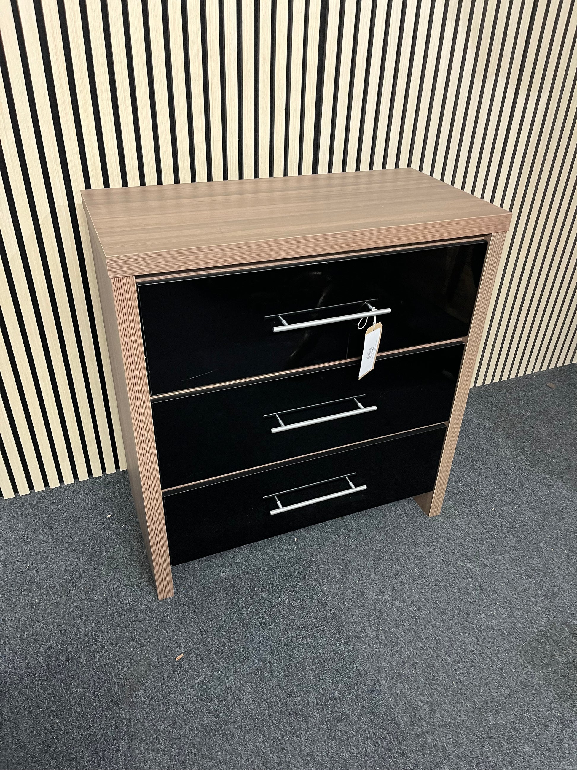 Black gloss and oak laminate 3 drawer chest