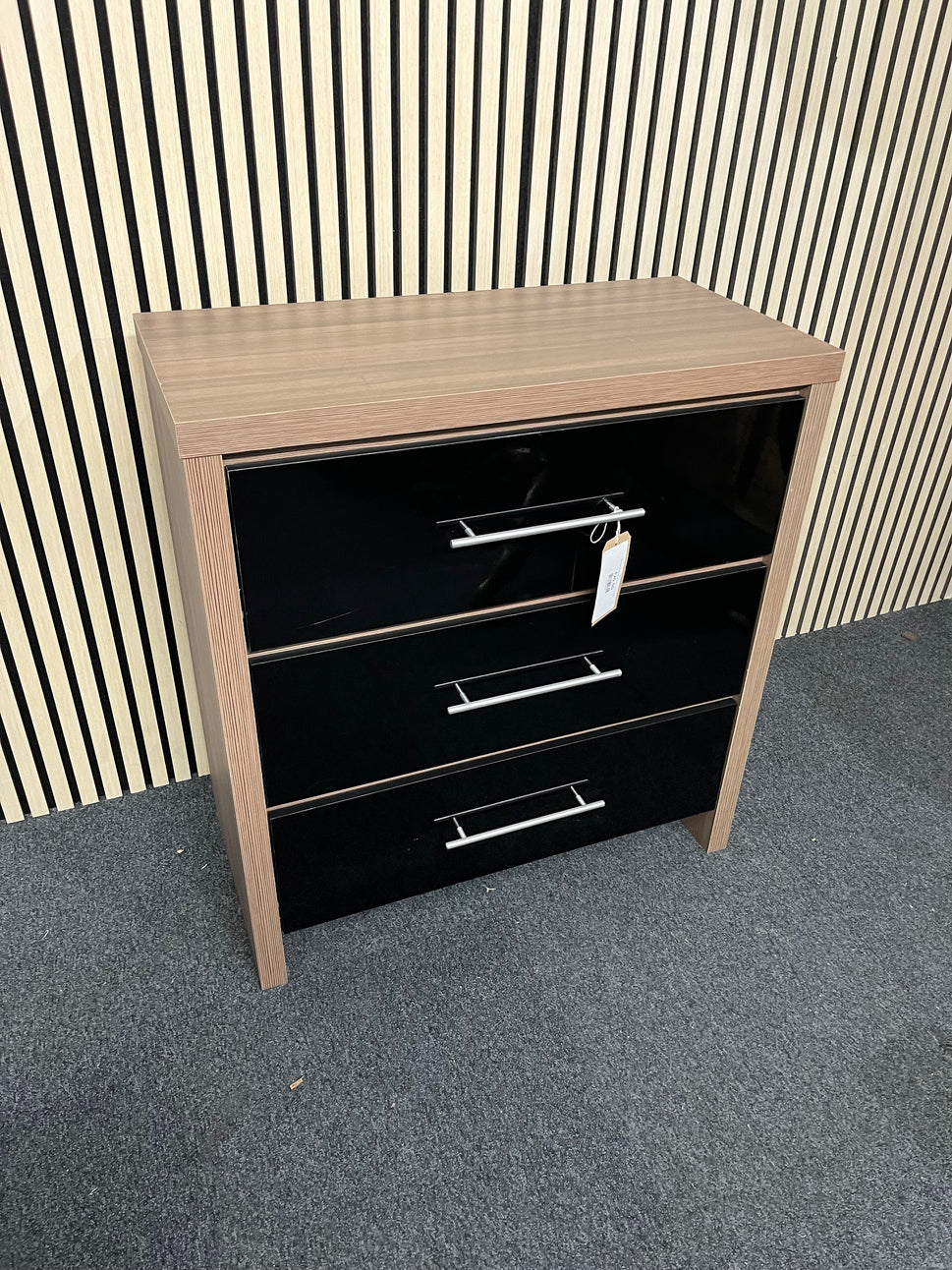 Black gloss and oak laminate 3 drawer chest