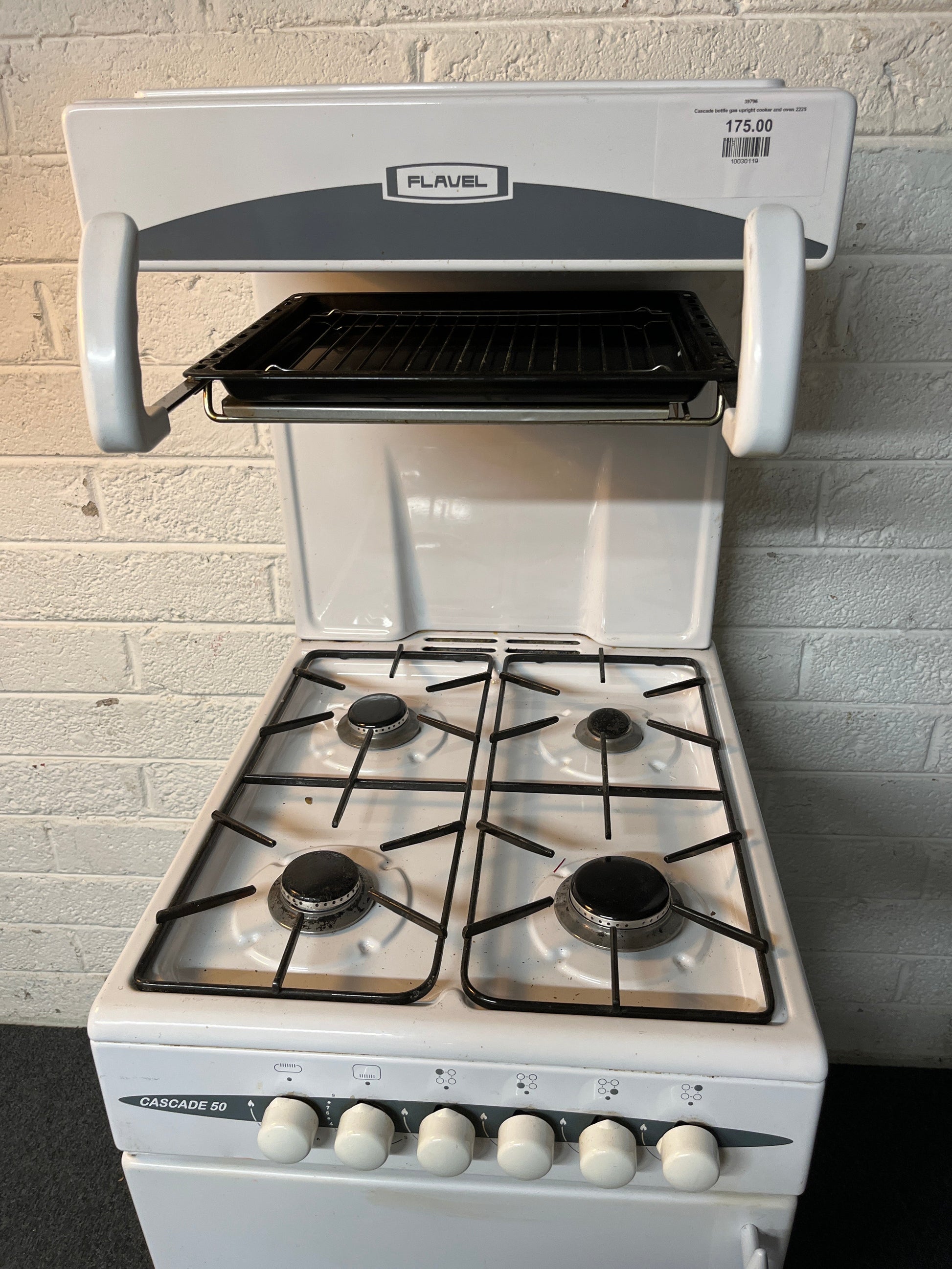 Cascade bottle gas upright cooker and oven 2225