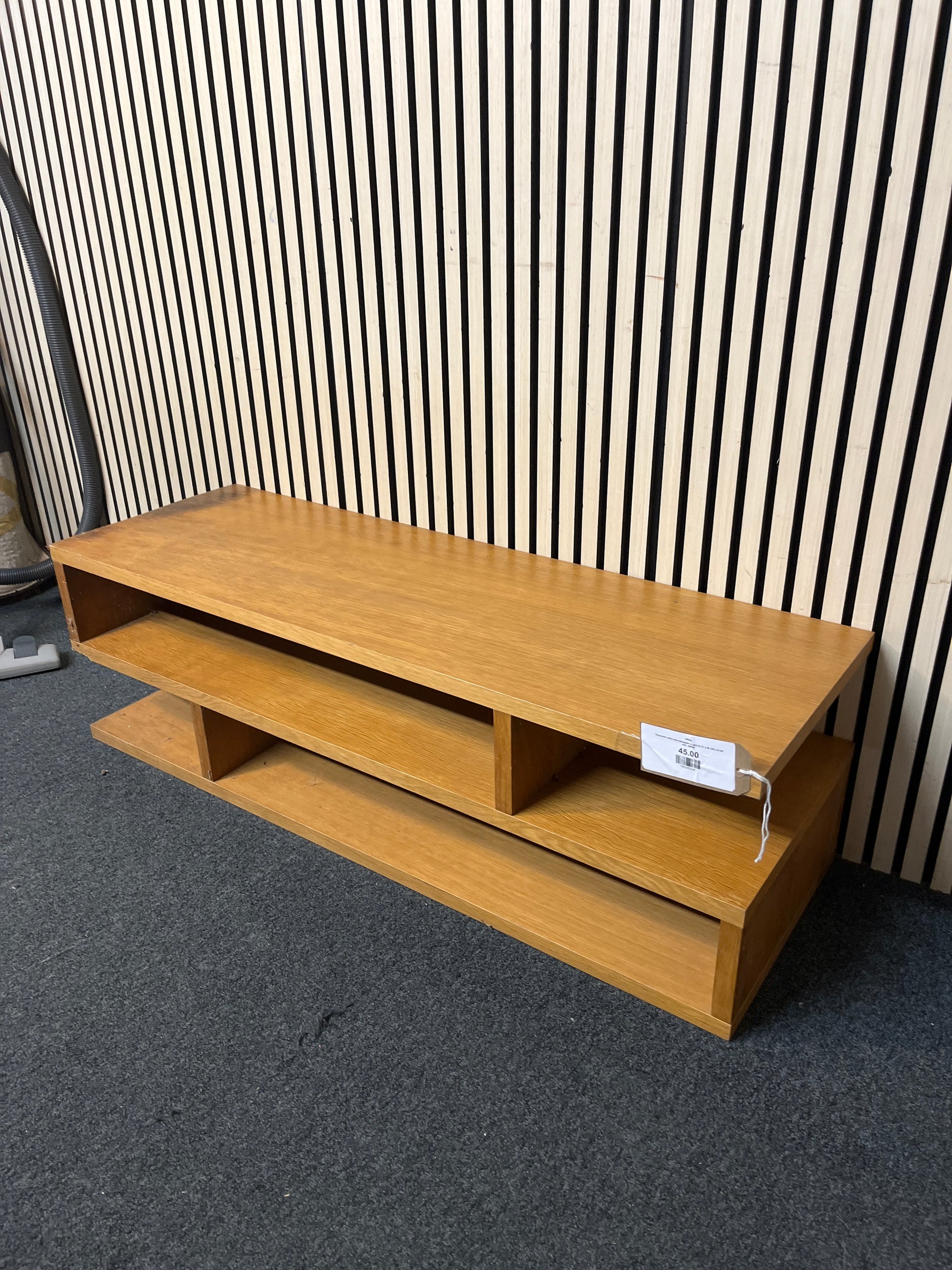 Three-tier solid pine designer tv unit (H 37 x W 120 x D 40 cm)  44056