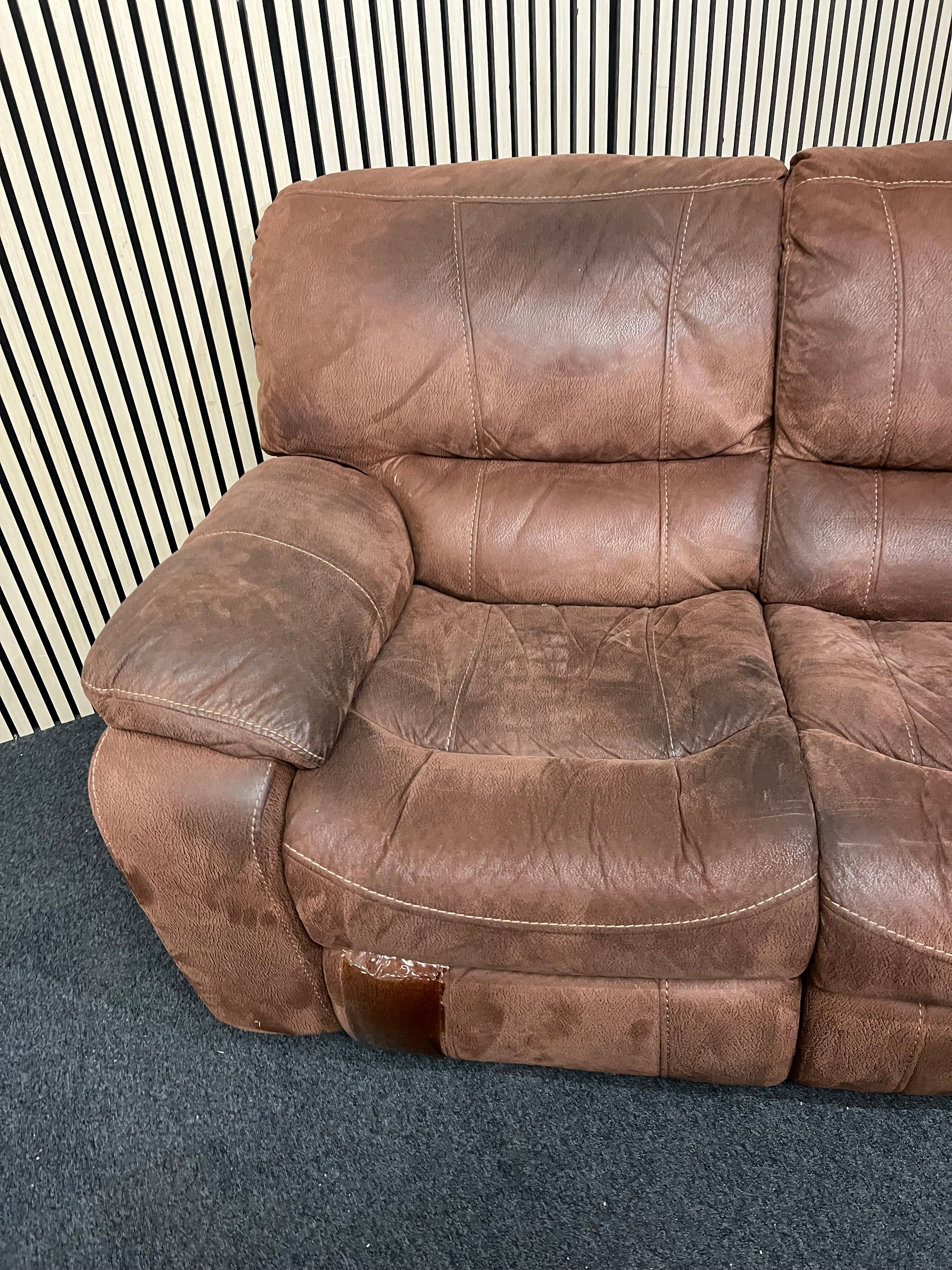 3 seater brown suede fabric recliner armchair 1226