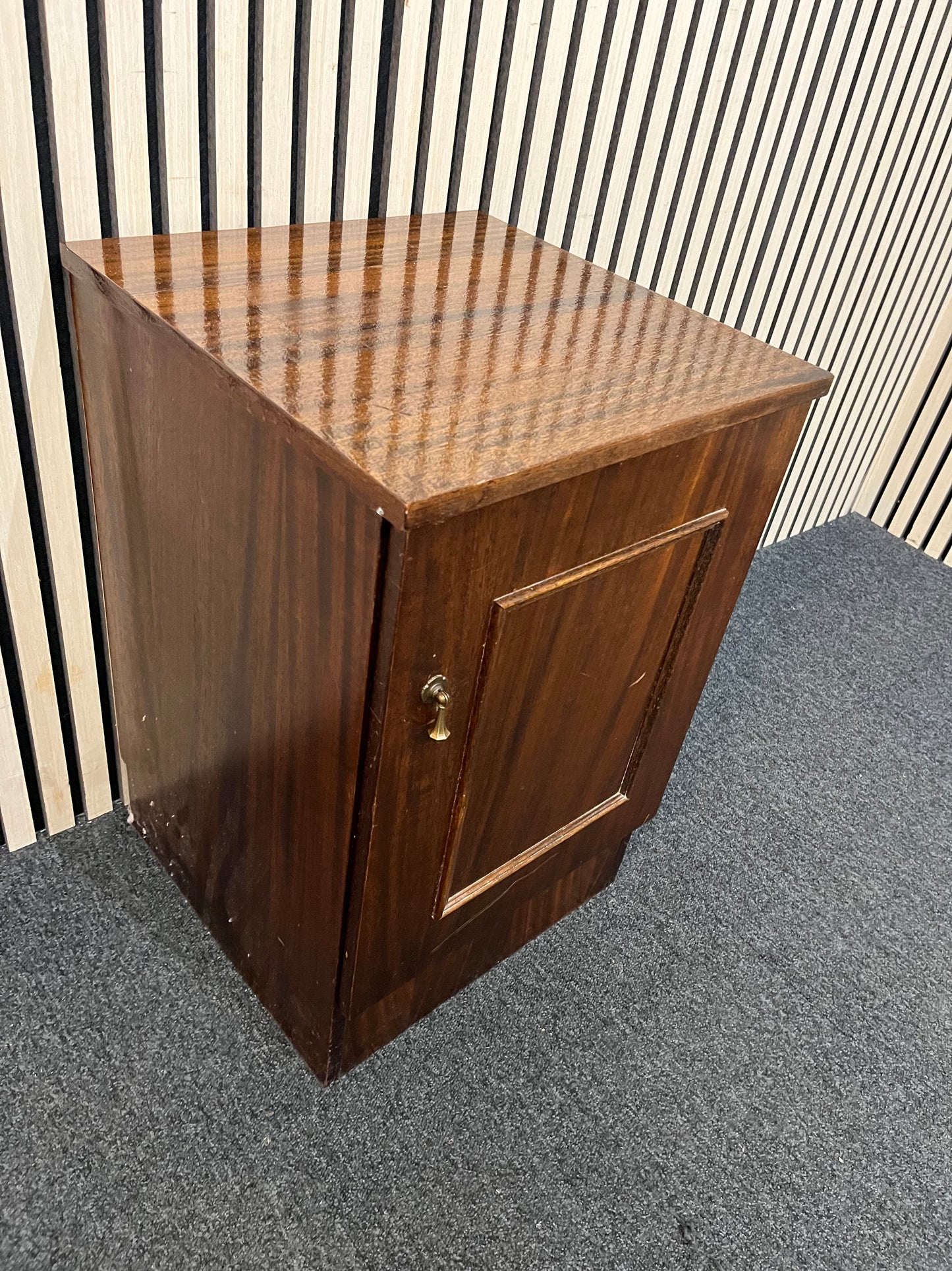 Mahogany 1 drawer bedside locker  3126