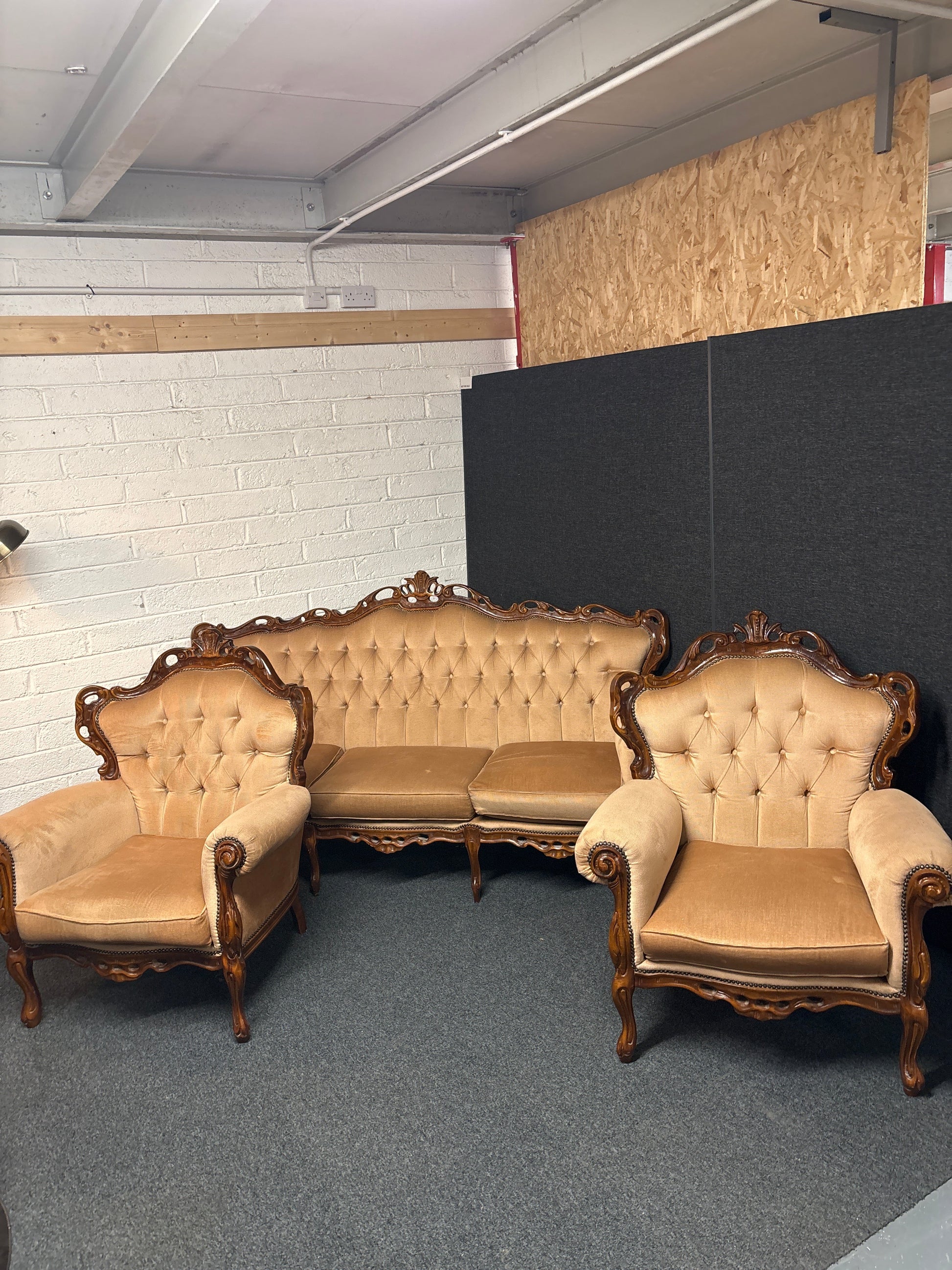 3+1+1 Mahogany Framed light brown button back Suite