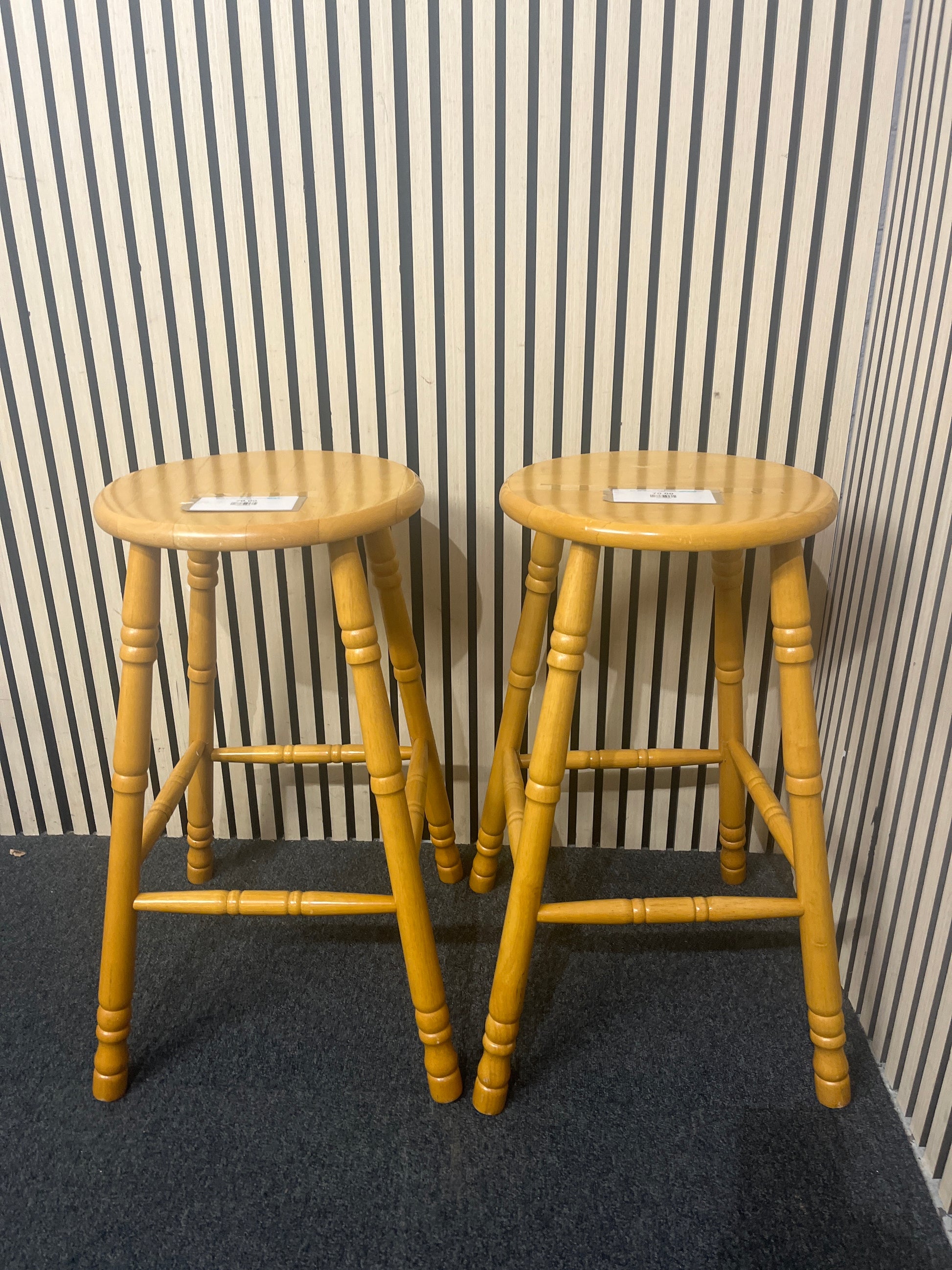 Solid pine circular stools with solid frame (SET OF 2) 43351