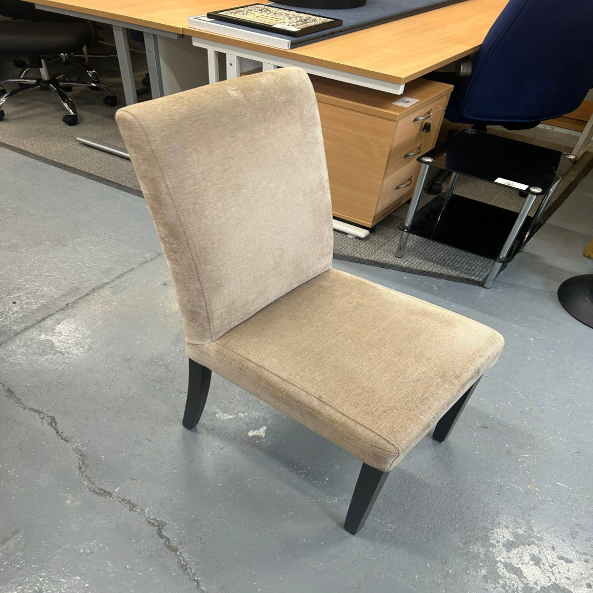 cream and grey dining chairs  Q2323