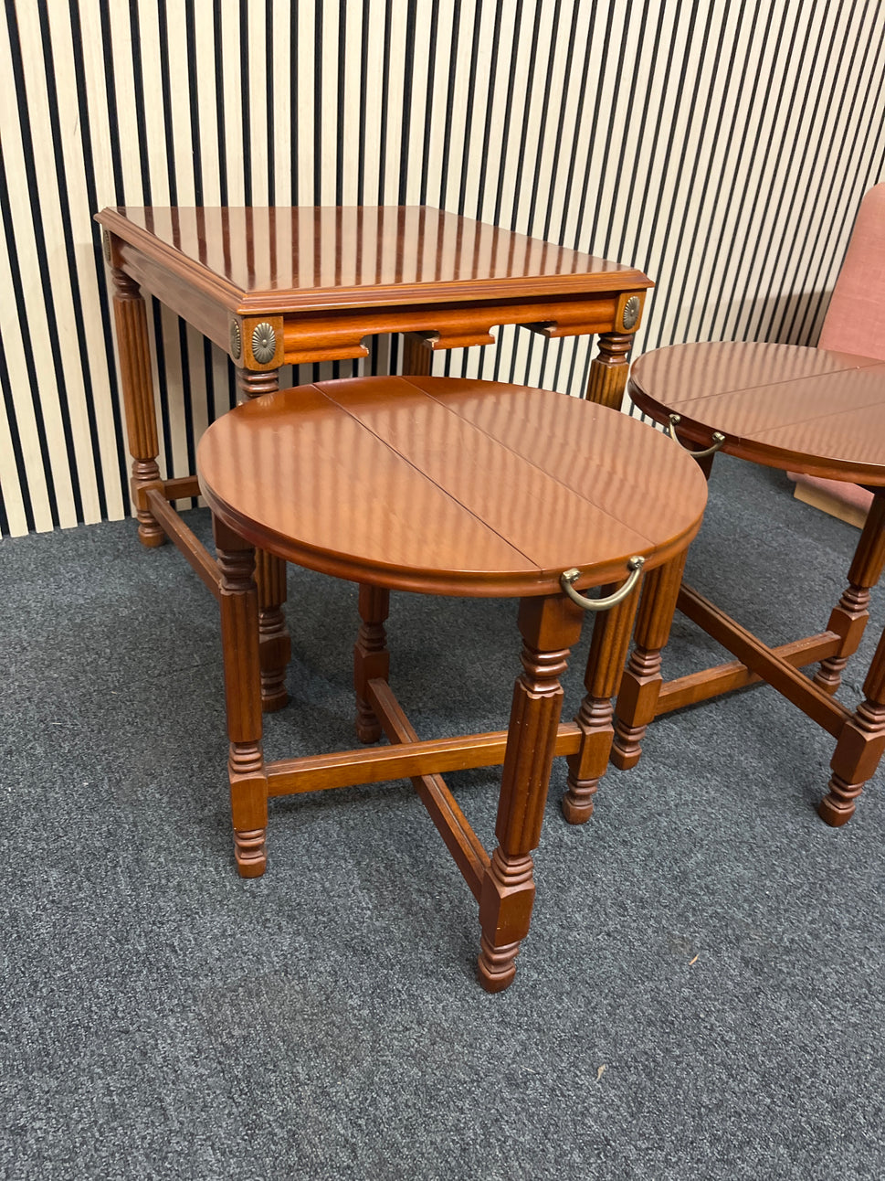 Ornate Mahogany nest of tables (H 43 x W 56 x D 56 cm)