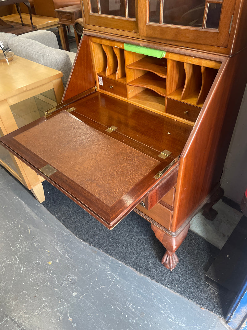 Traditional wooden bureau with glazed display top and three drawers, height 200 cm, width 82 cm, depth 47 cm  44791