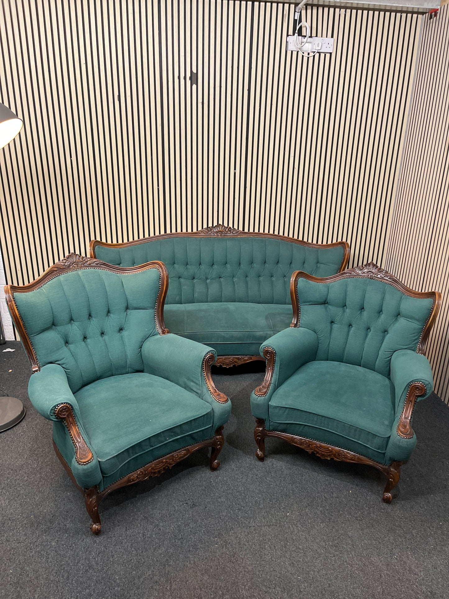 3+1+1 ornate mahogany framed wing back suite in dark green button back fabric E425 3126