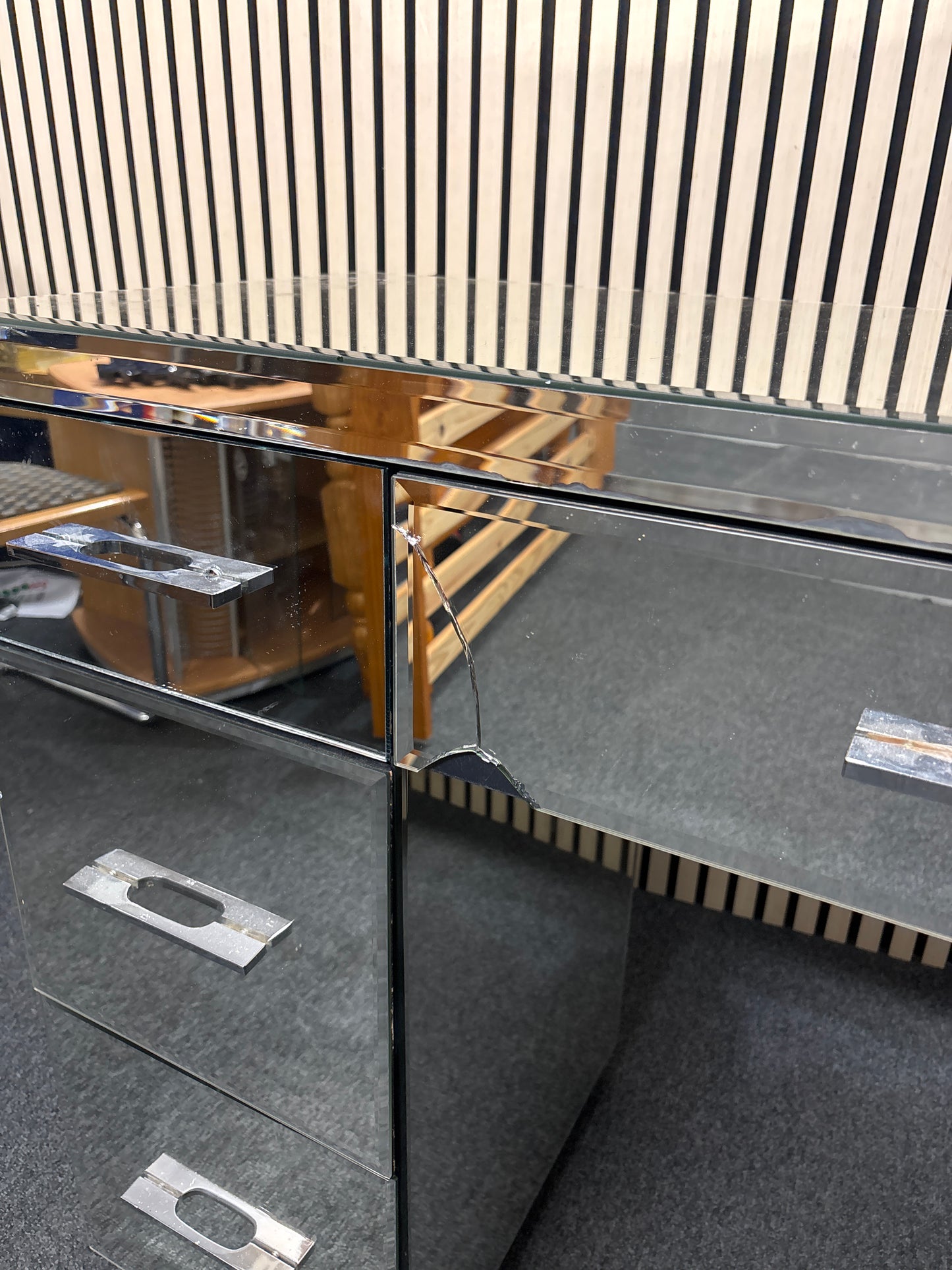 Polished glass 7 drawer bedroom dressing table 3325