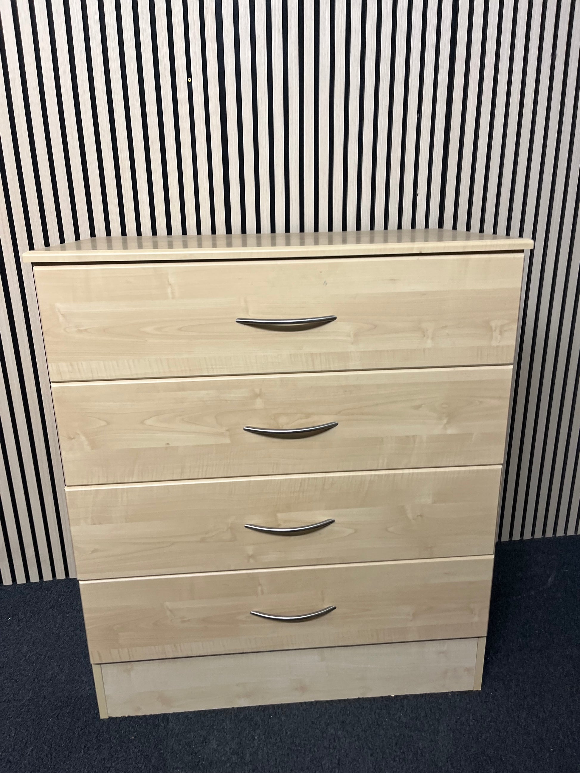Beech laminate 4 drawer chest of drawers  (H 105 x W 92 x D 54 cm) 2325