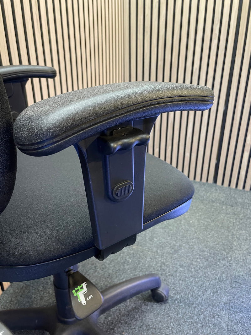 Black Second Hand Vantage Swivel chair with height adjustable arms- various condition