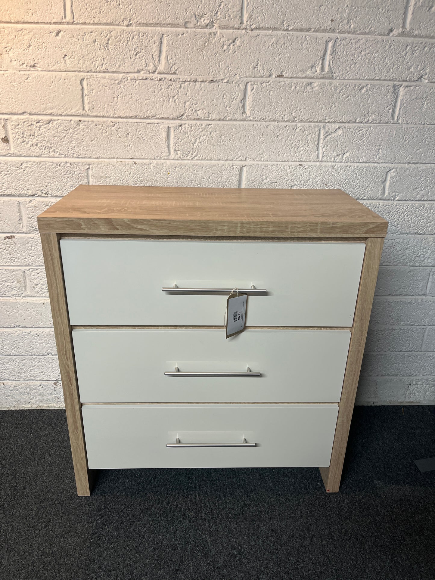 Oak laminate and white gloss chest of drawers (H 87 x W 80 x D 39 cm) 2225