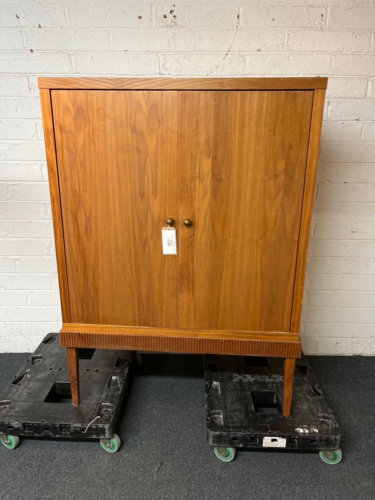 tall cherry 2 door tv unit (H 146 x W 105 x D 60 cm) 1325