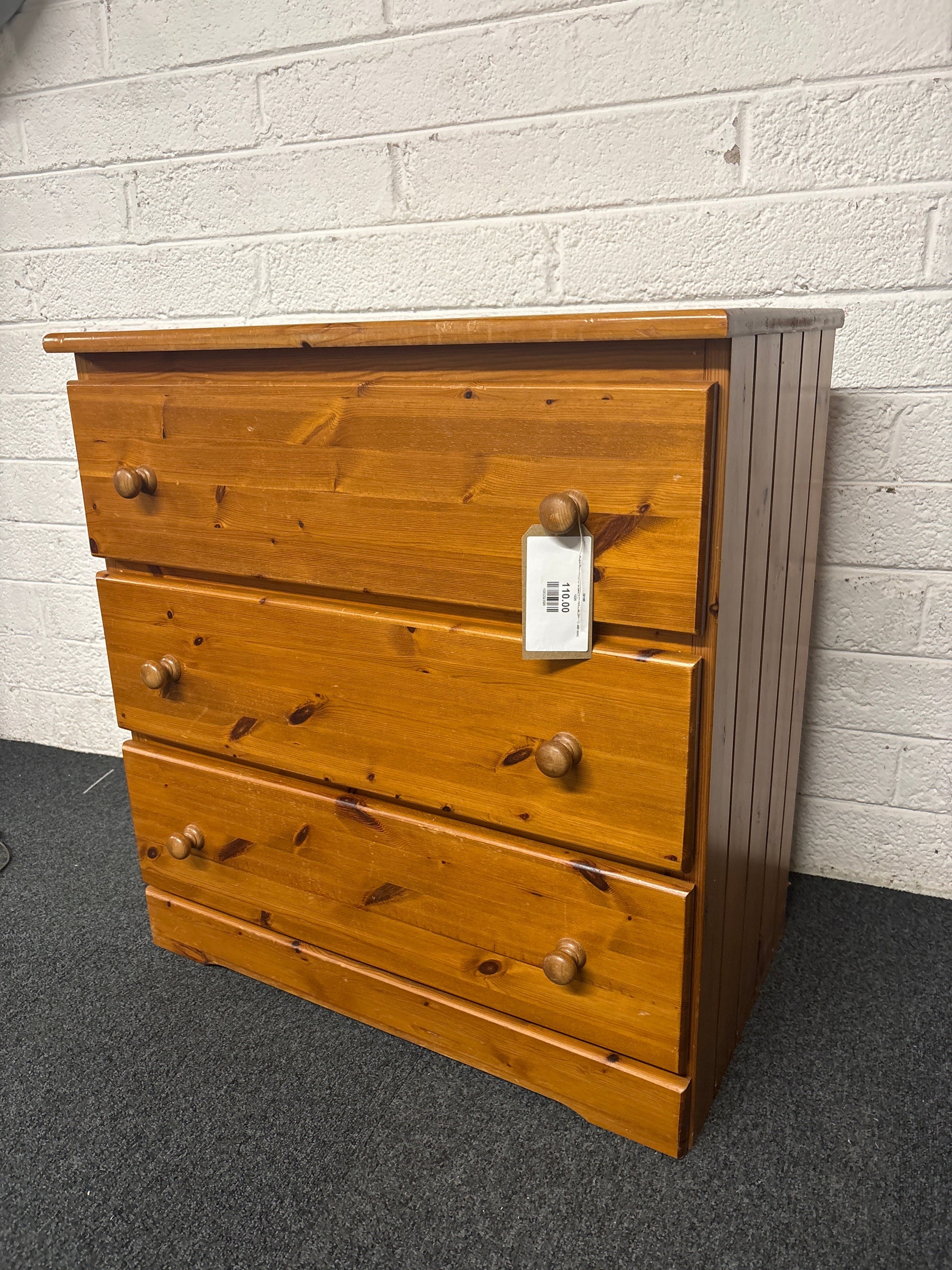 Solid Pine chest of drawers (H 810 x W 760 x D 480 mm) 1225