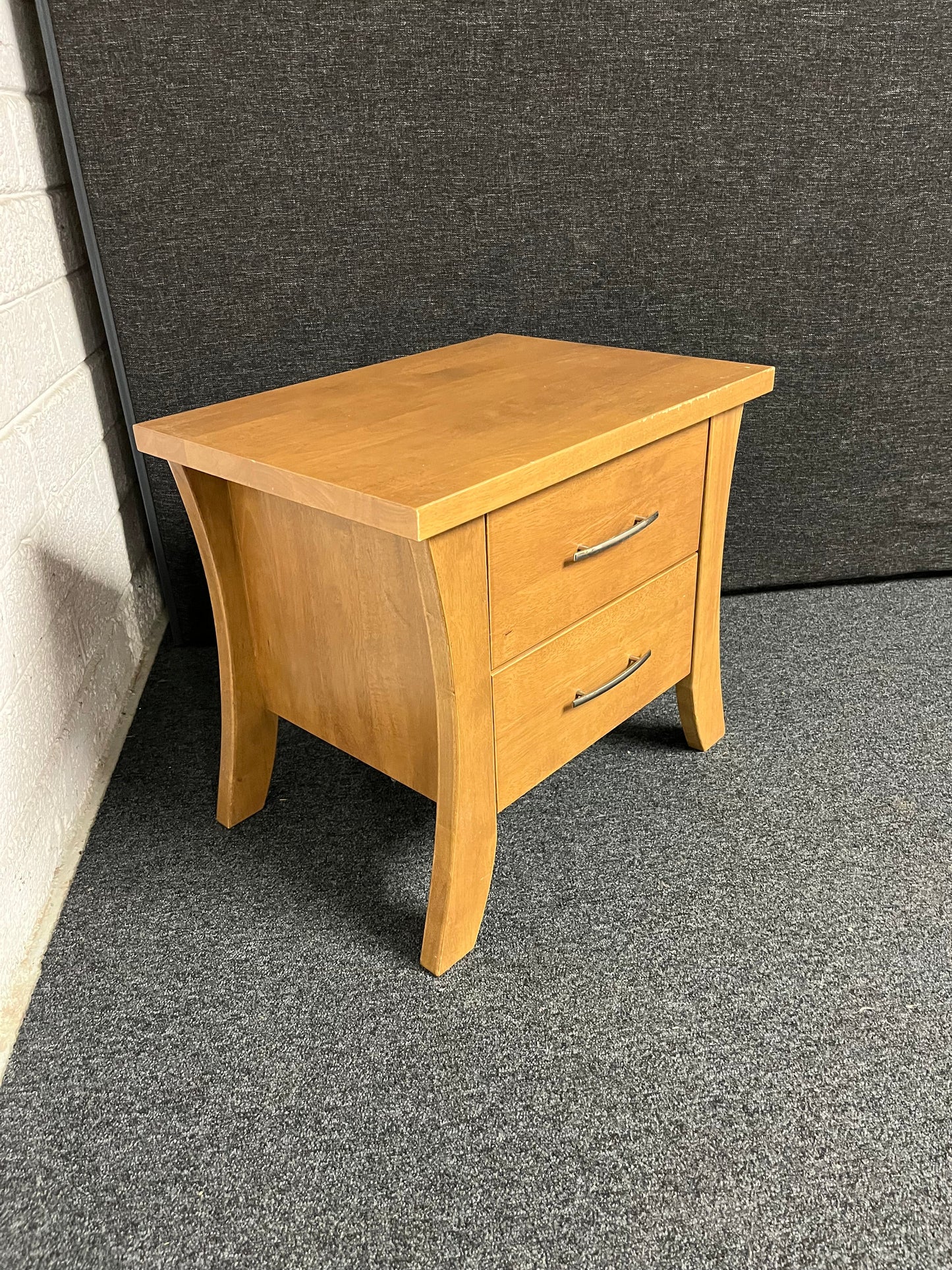 Oak low 2 drawer bedside locker  1225