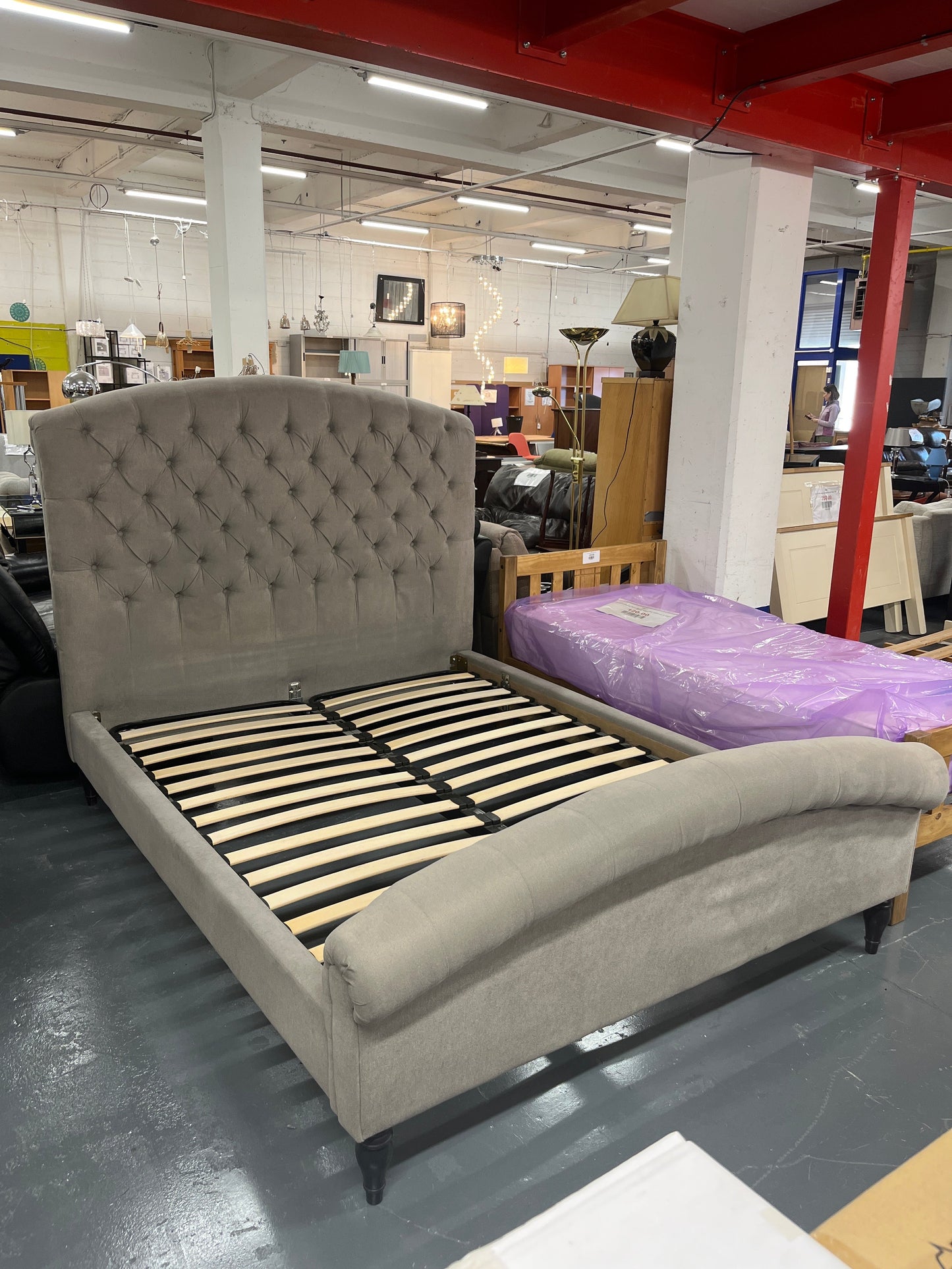 5ft high end light brown fabric button back bed frame 1225