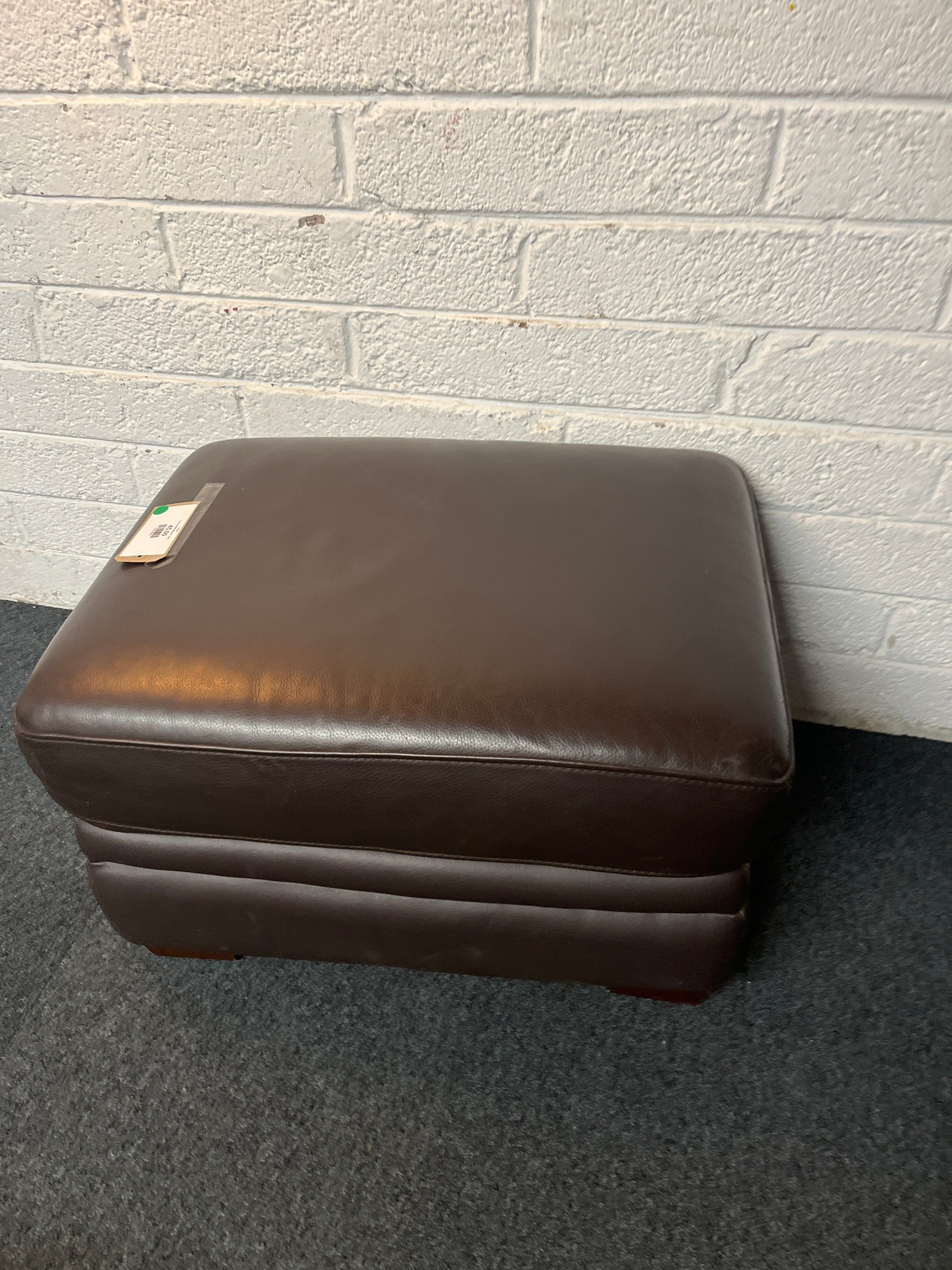 brown leatherette poof  1225