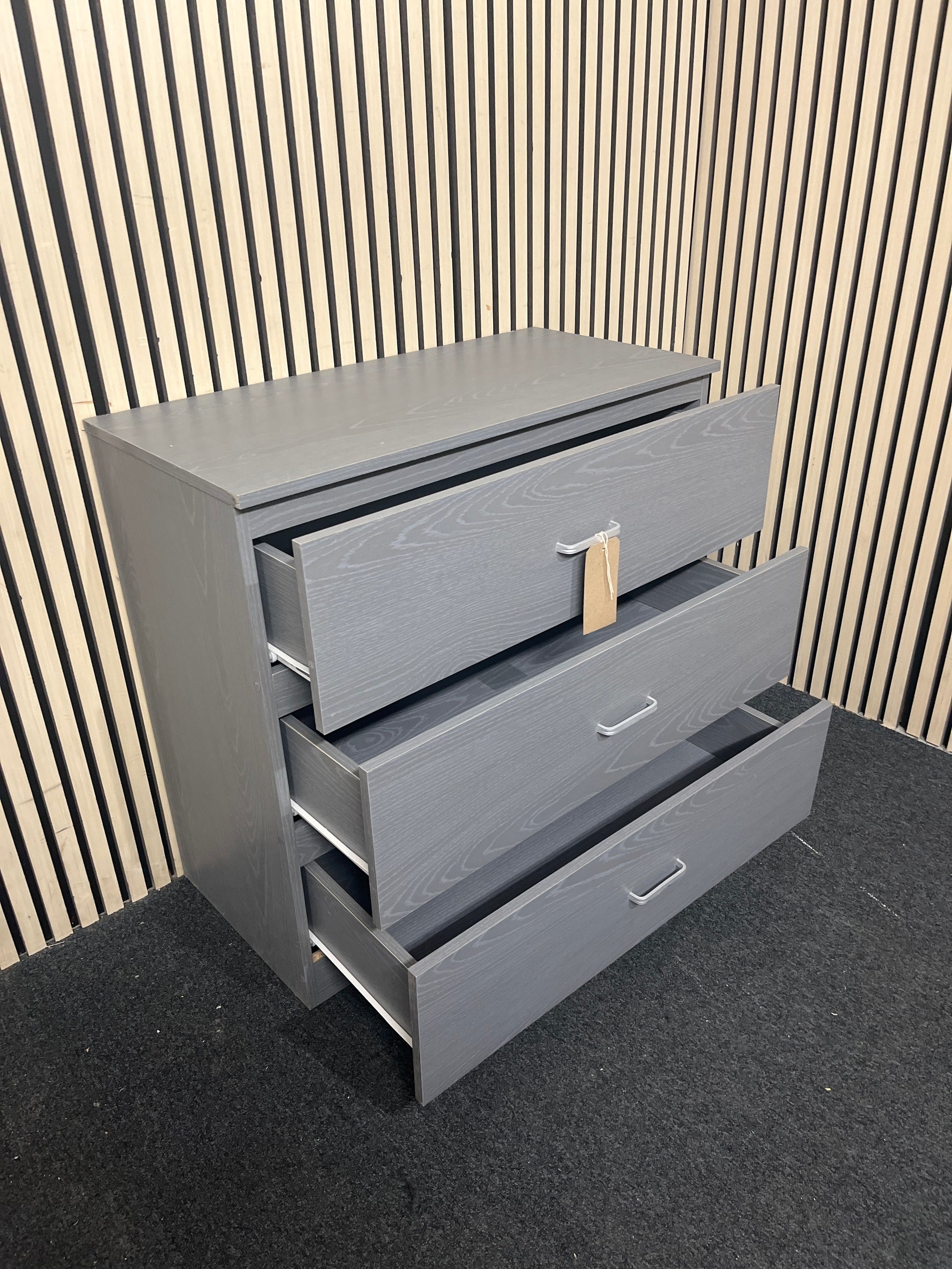 Grey laminate 3 drawer chest (H 76 x W 80 x D 40 cm) 43888