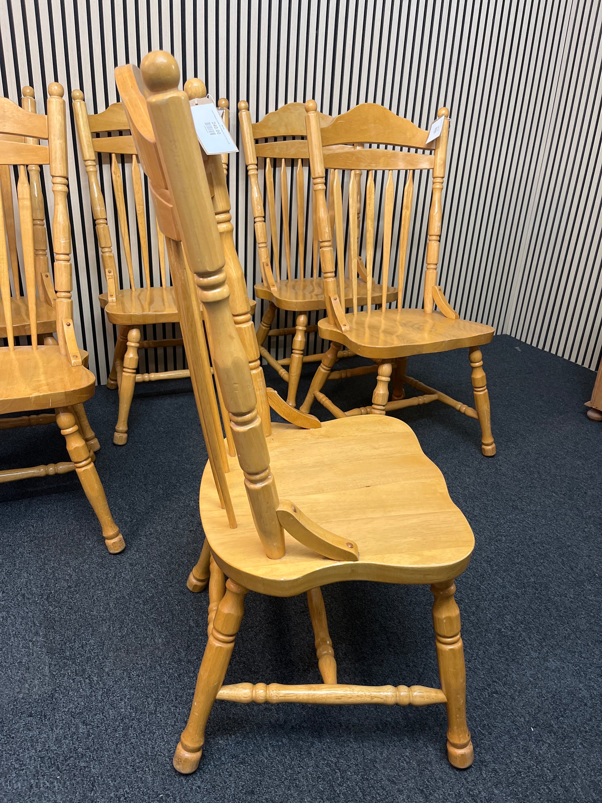 Solid hardwood spindle back dining chair (SET OF 6) 3225