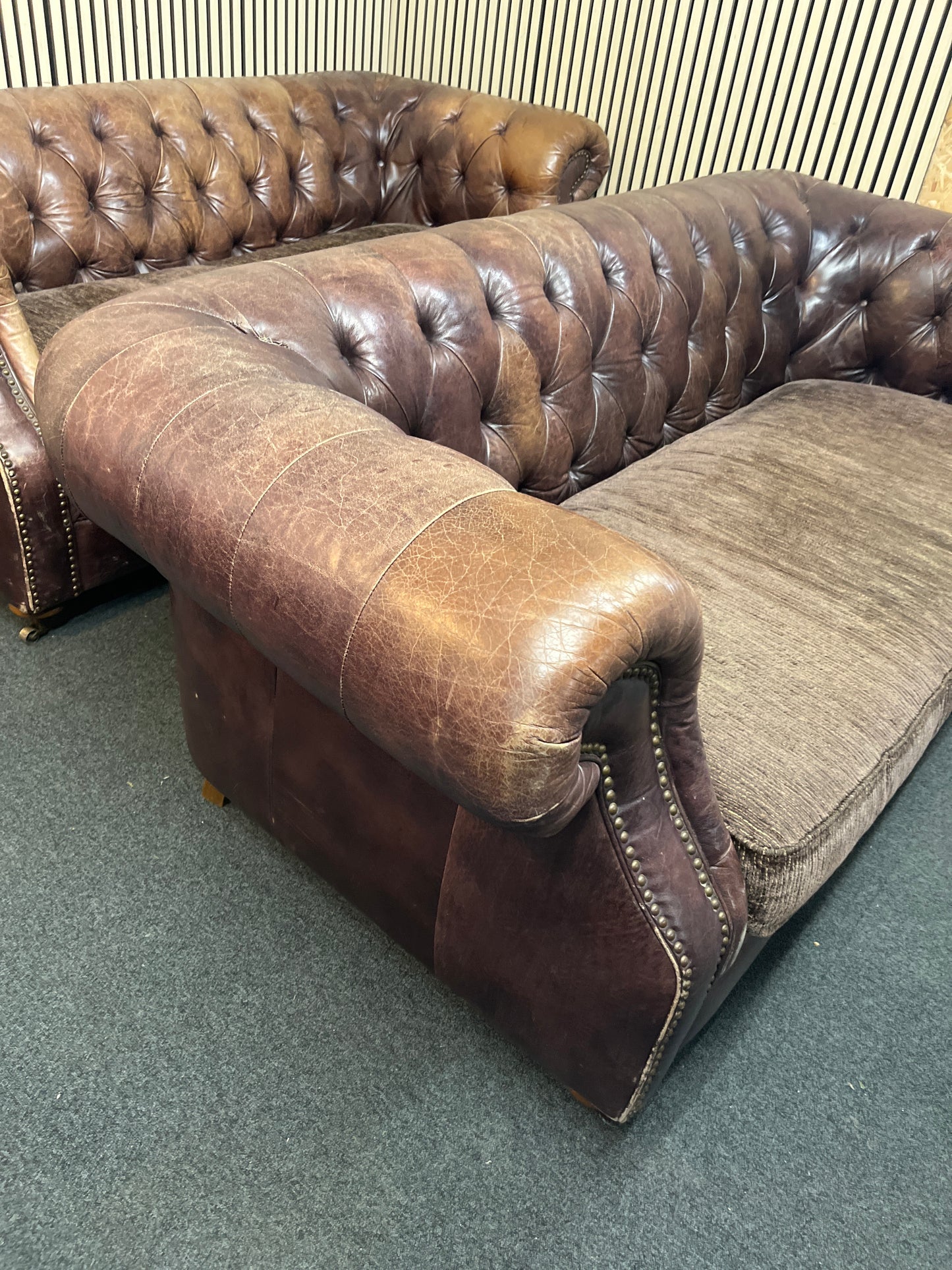 3 seater leather framed chesterfield suite with brown fabric seat cushions (Widths 215 cm depths 95 cm) 3126