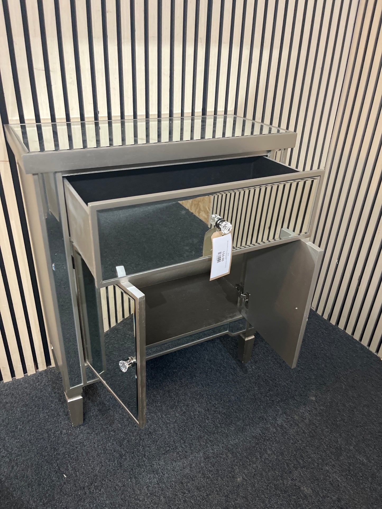 Mirrored glass 2 door 1 drawer storage unit (H 88 x W 72 x D 35 cm) 43735