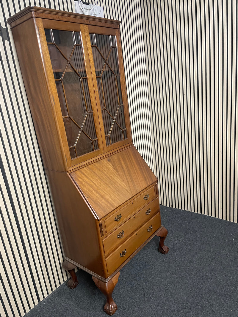 Traditional wooden bureau with glazed display top and three drawers, height 200 cm, width 82 cm, depth 47 cm  44791