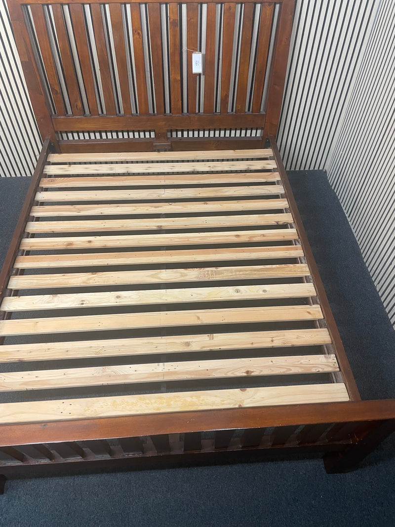 5ft solid wood high back bed frame (KING bedframe)  44610