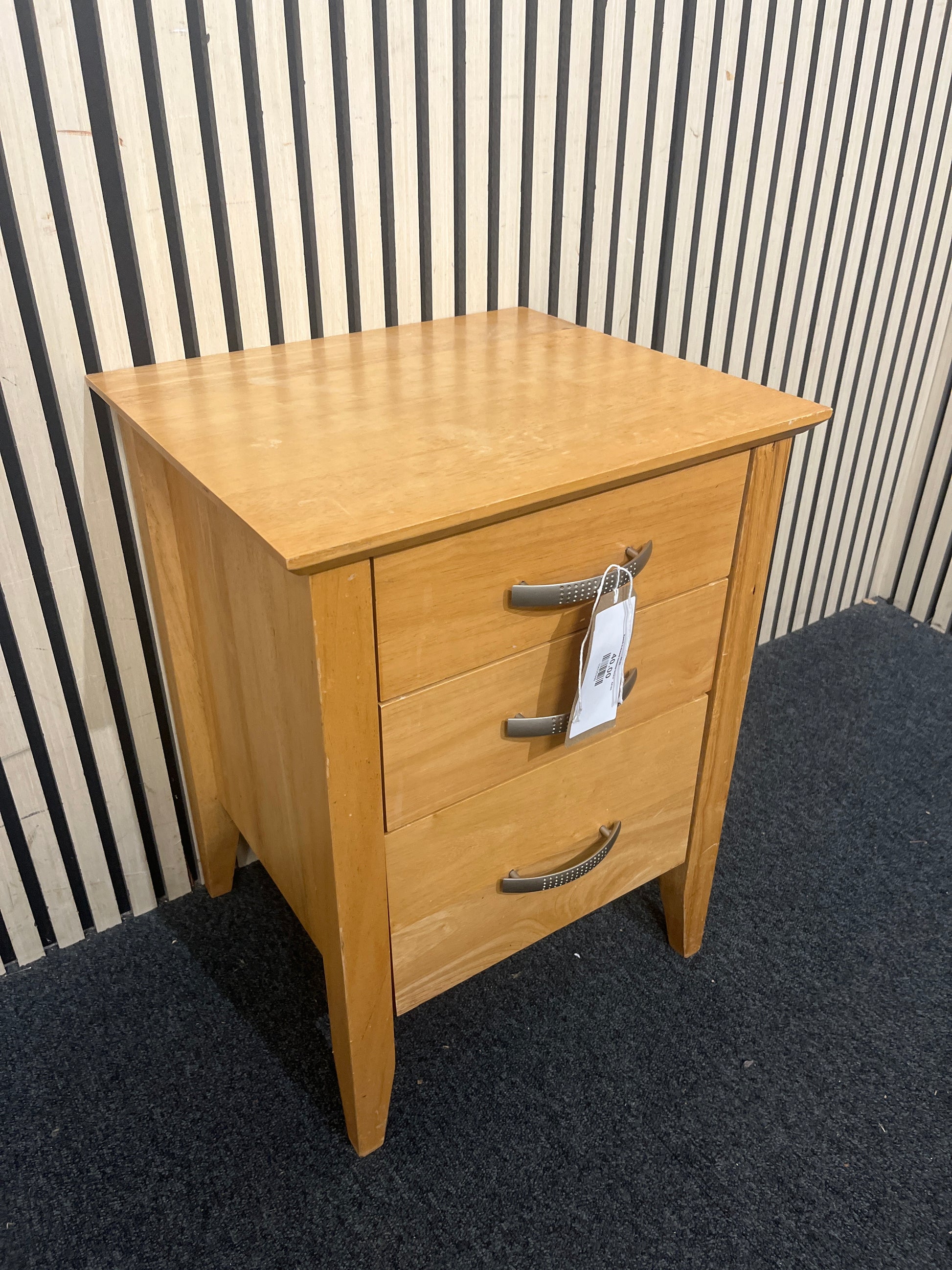 Beech 3 drawer bedside locker   44185