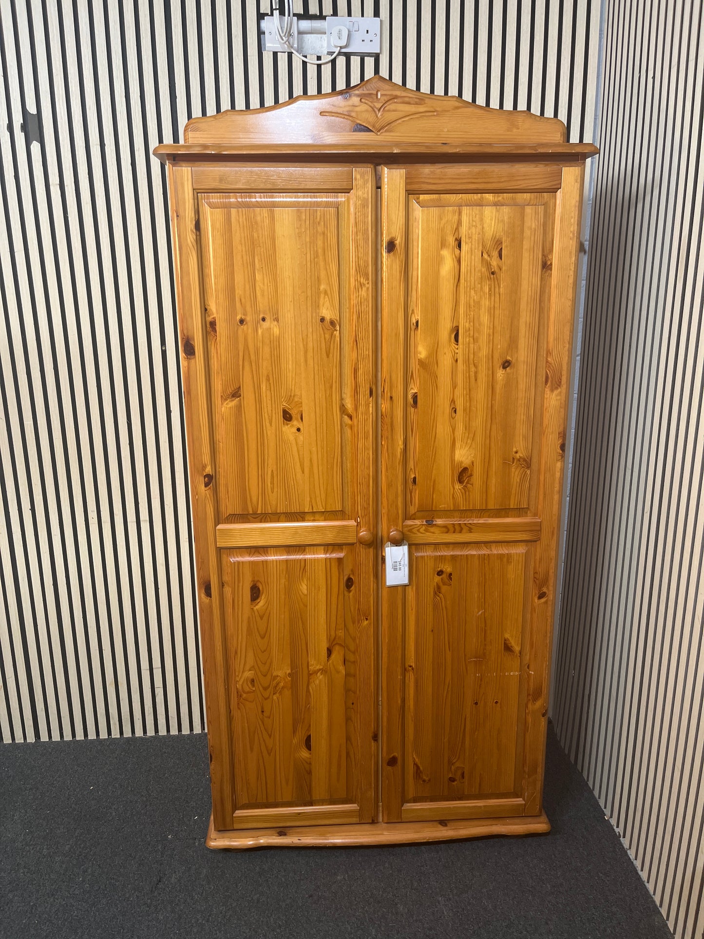 Solid Pine 2 door wardrobe (H 196 x W 95 x D 58 cm) 43750