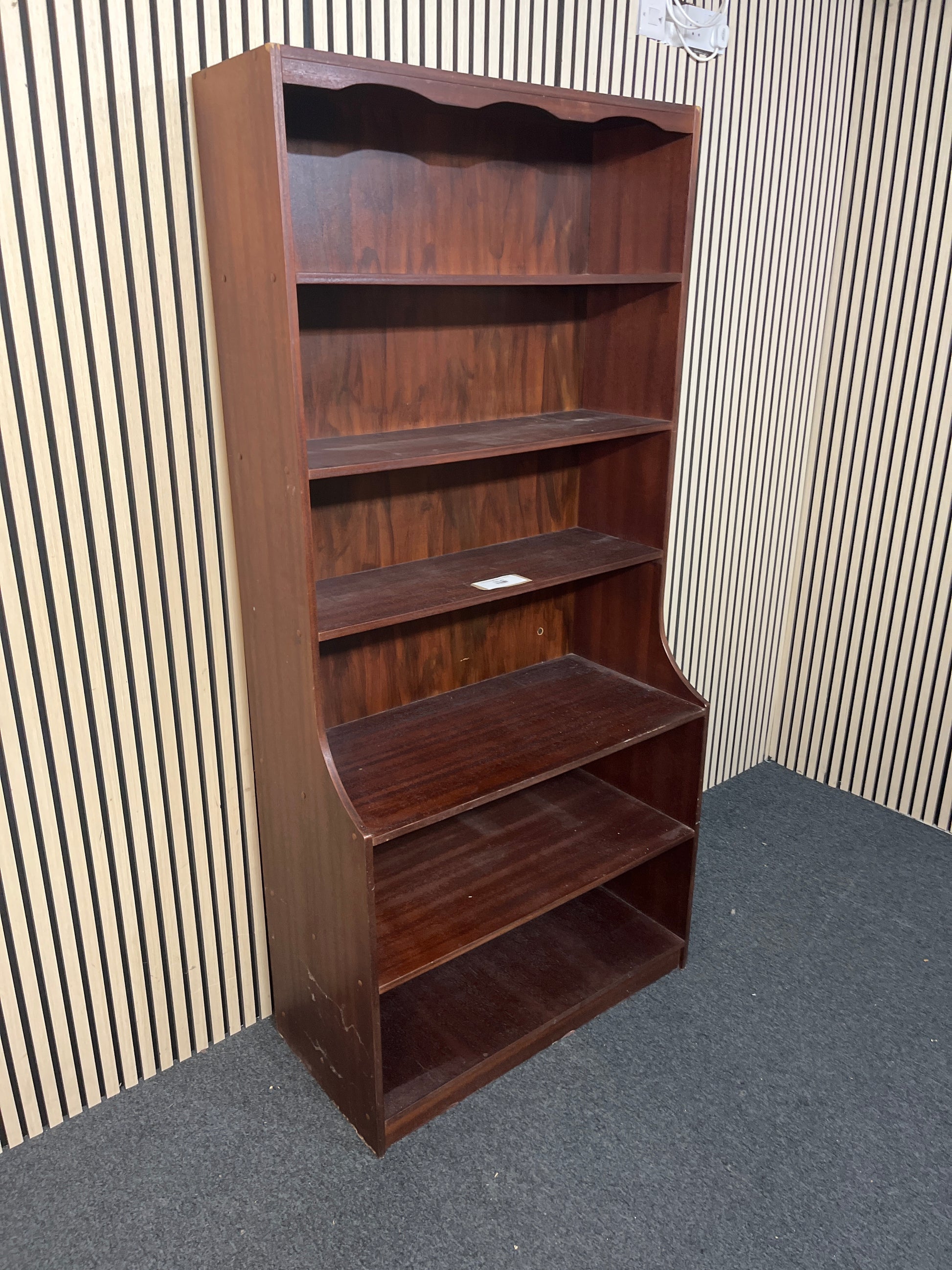 Tall dark wood stained open bookcase (H 194 x W 92 x D 50 cm) 2425