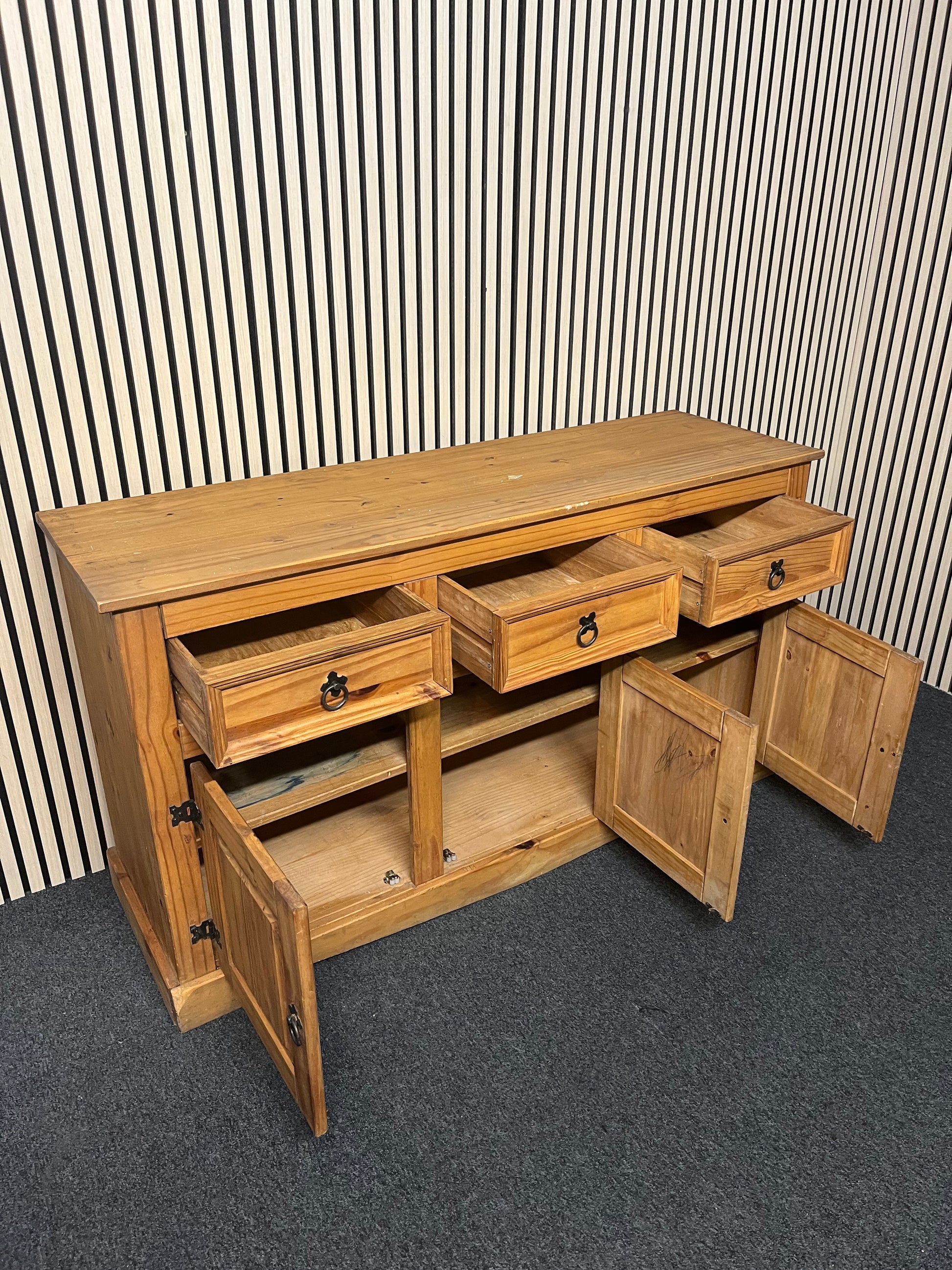 Large long 3 door 3 drawer waxed pine sideboard (H 84 x W 151 x D 47 cm) 2325