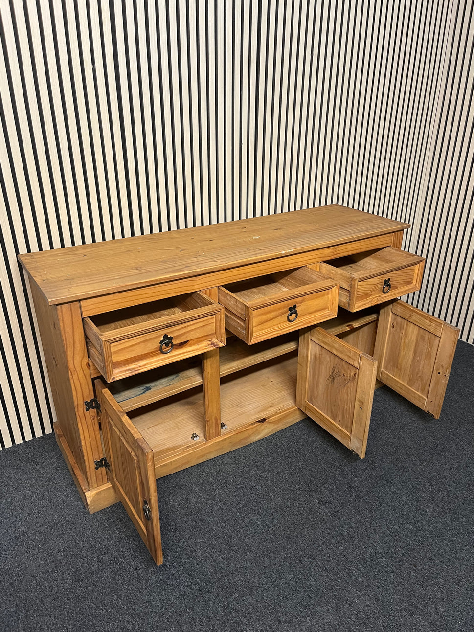 Large long 3 door 3 drawer waxed pine sideboard (H 84 x W 151 x D 47 cm) 2325