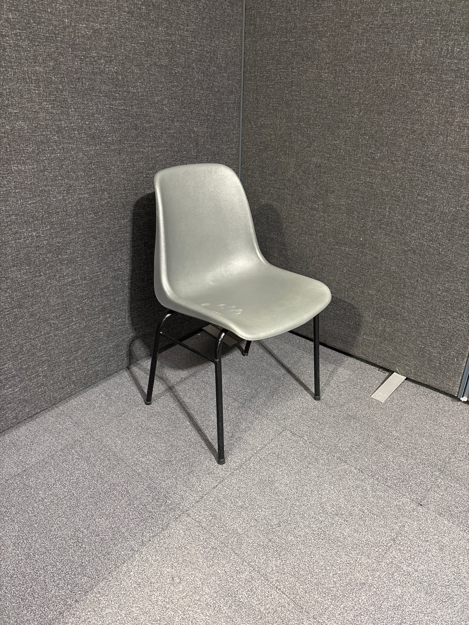 Polyprop metal framed stacking chair