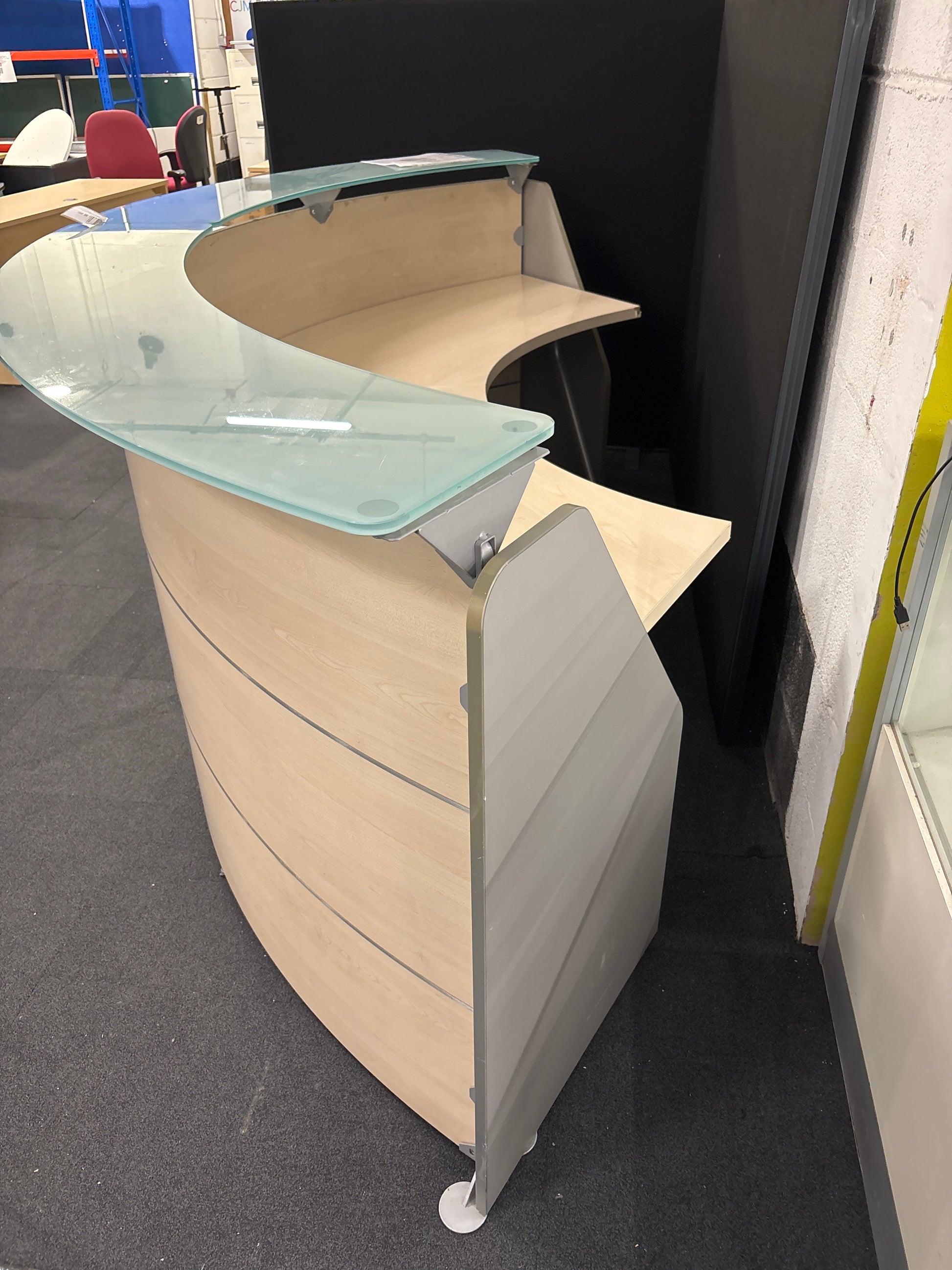 SECONDHAND  Maple laminate half moon sectional reception counter with maple worktop, toughened and frosted glass tops 
134cm from outside to centre each section