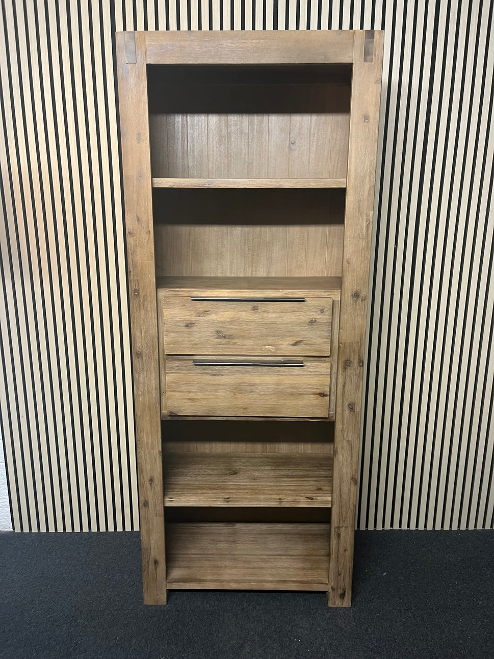 Tall grained oak 2 drawer 4 shelf unit 2325