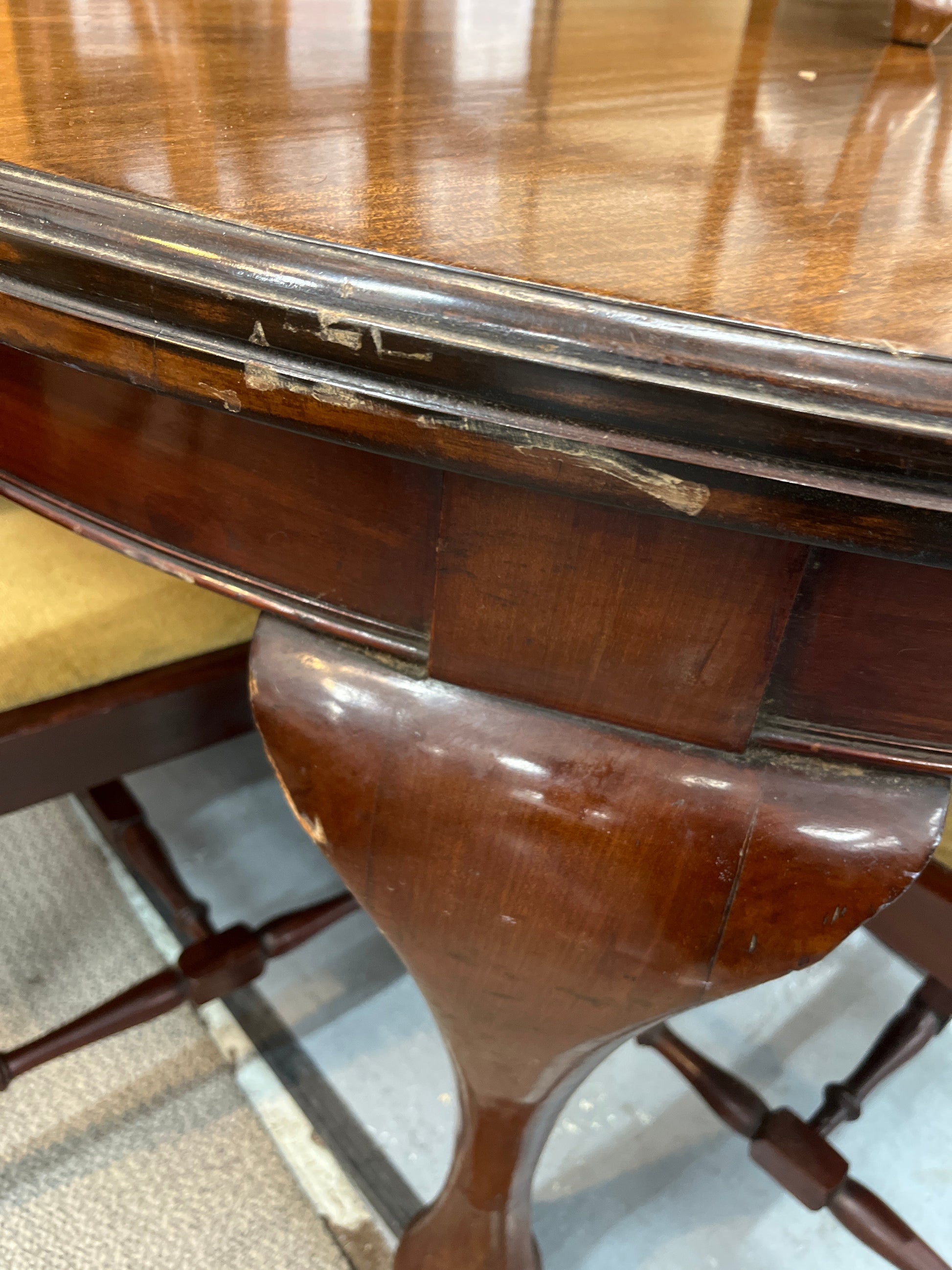 Antique mahogany extendable oval dining table with extension leaves(W 1500 - 2400 x L 1200 mm), 2 no. dining chairs and 2 no. carver armchairs matching 1225