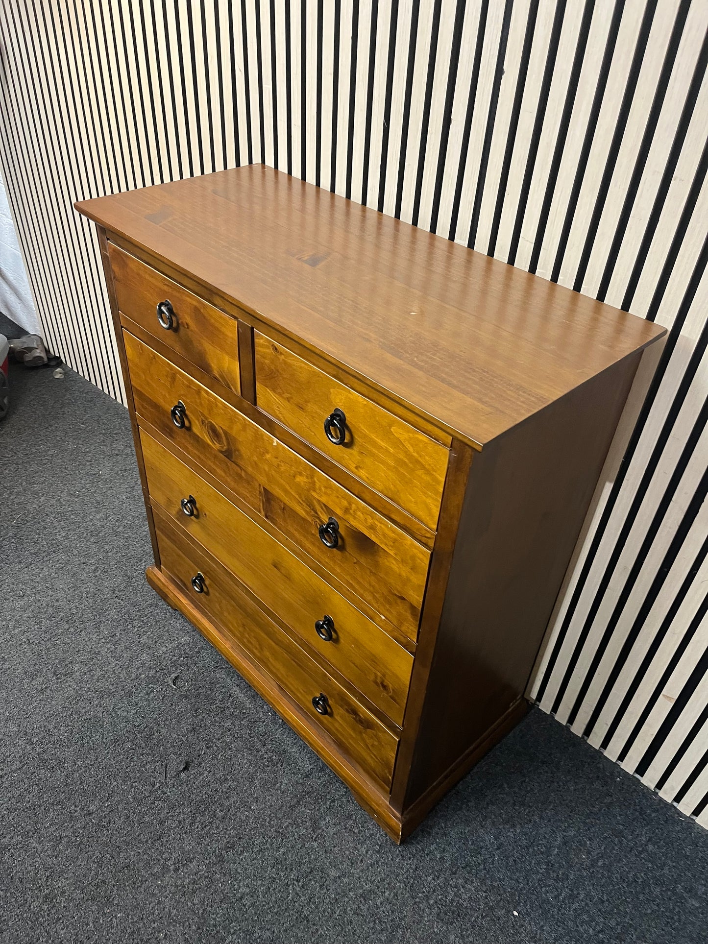 Dark wood stained 3+2 chest of drawers (H 98 x W 90 x D 41 cm) 43424