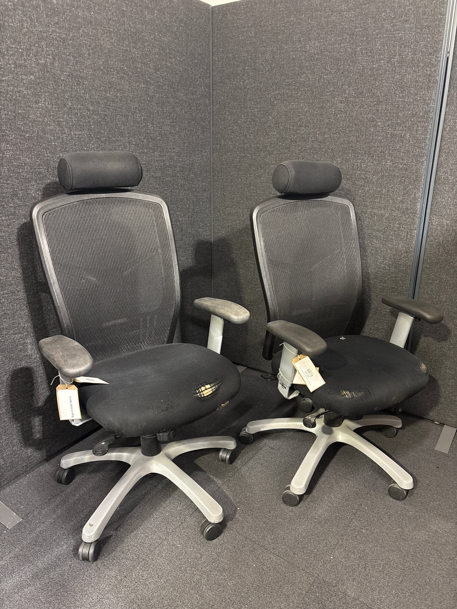 Black fabric seat mesh back second hand swivel chair