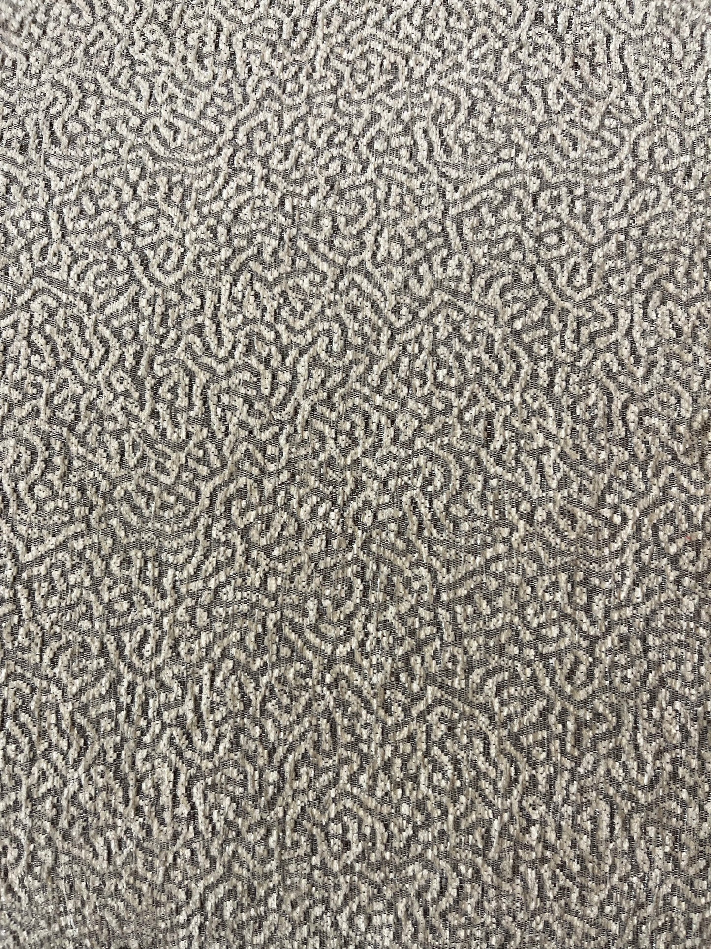 Large right hand light cream fabric corner sofa suite with matching armchair (Width 290 cm, depth 170cm and 100 cm) 1126