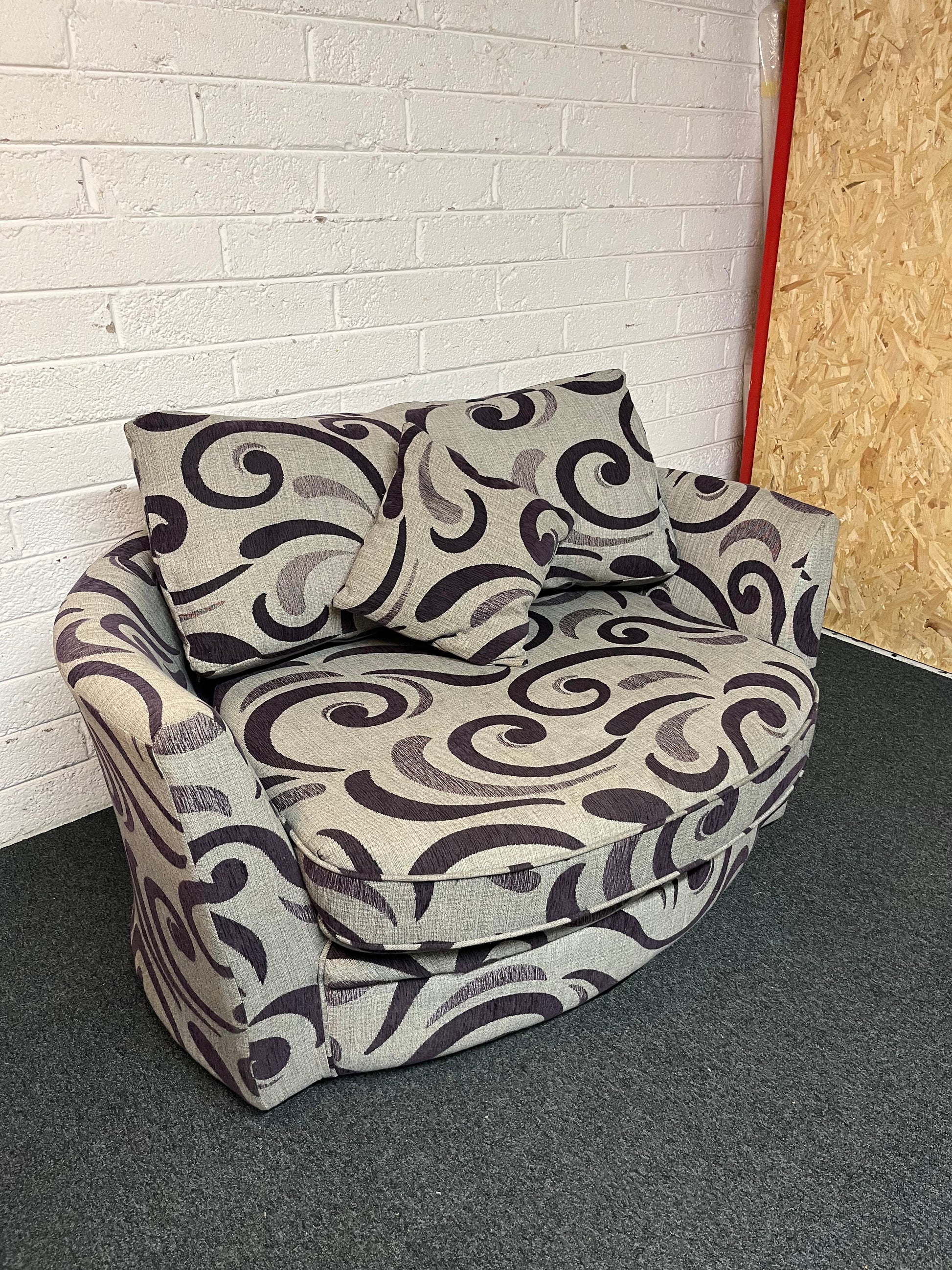Lilac and grey swivel love seat 1325