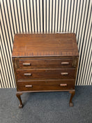 Switch Mahogany ornate writing bureau with 3 drawers (H 98 x W 74 x D 41 cm) 2425 2 image