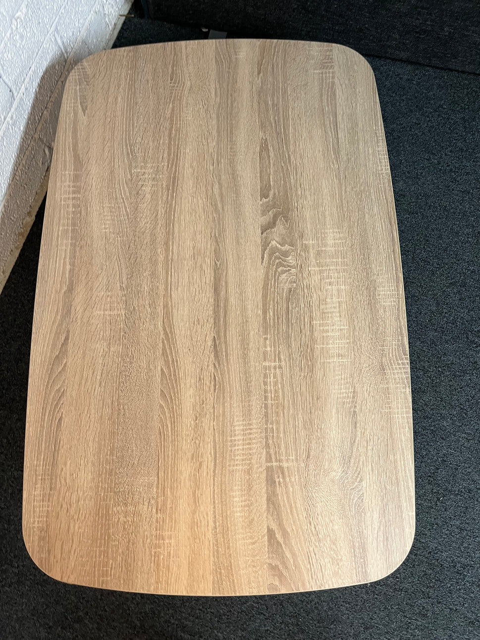 NEW magnum Oak laminate coffee table with heavy duty black metal frame (H 38 x W 110 x 75 cm)