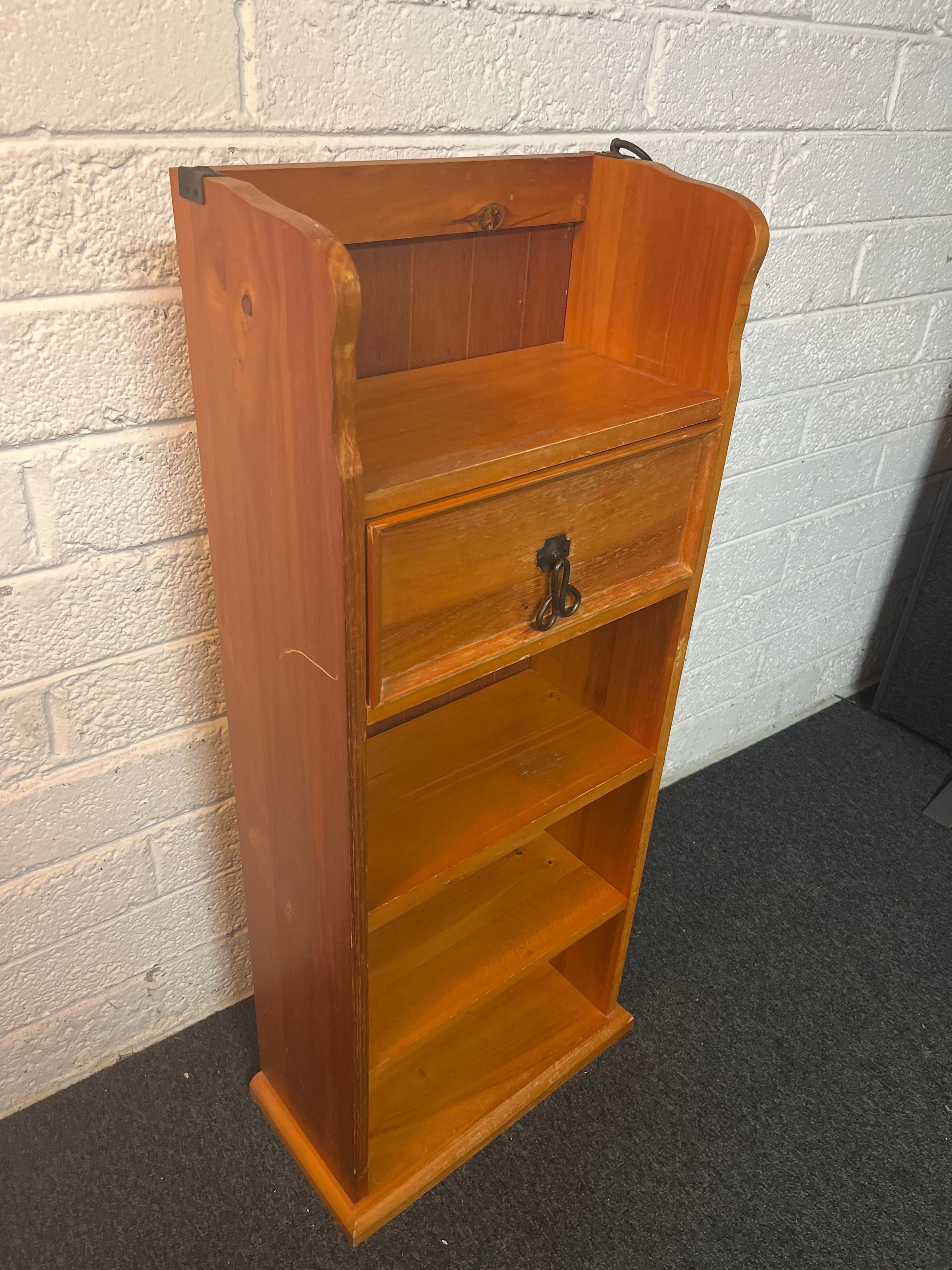 Tall slim 1 drawer pine shelf unit 2225