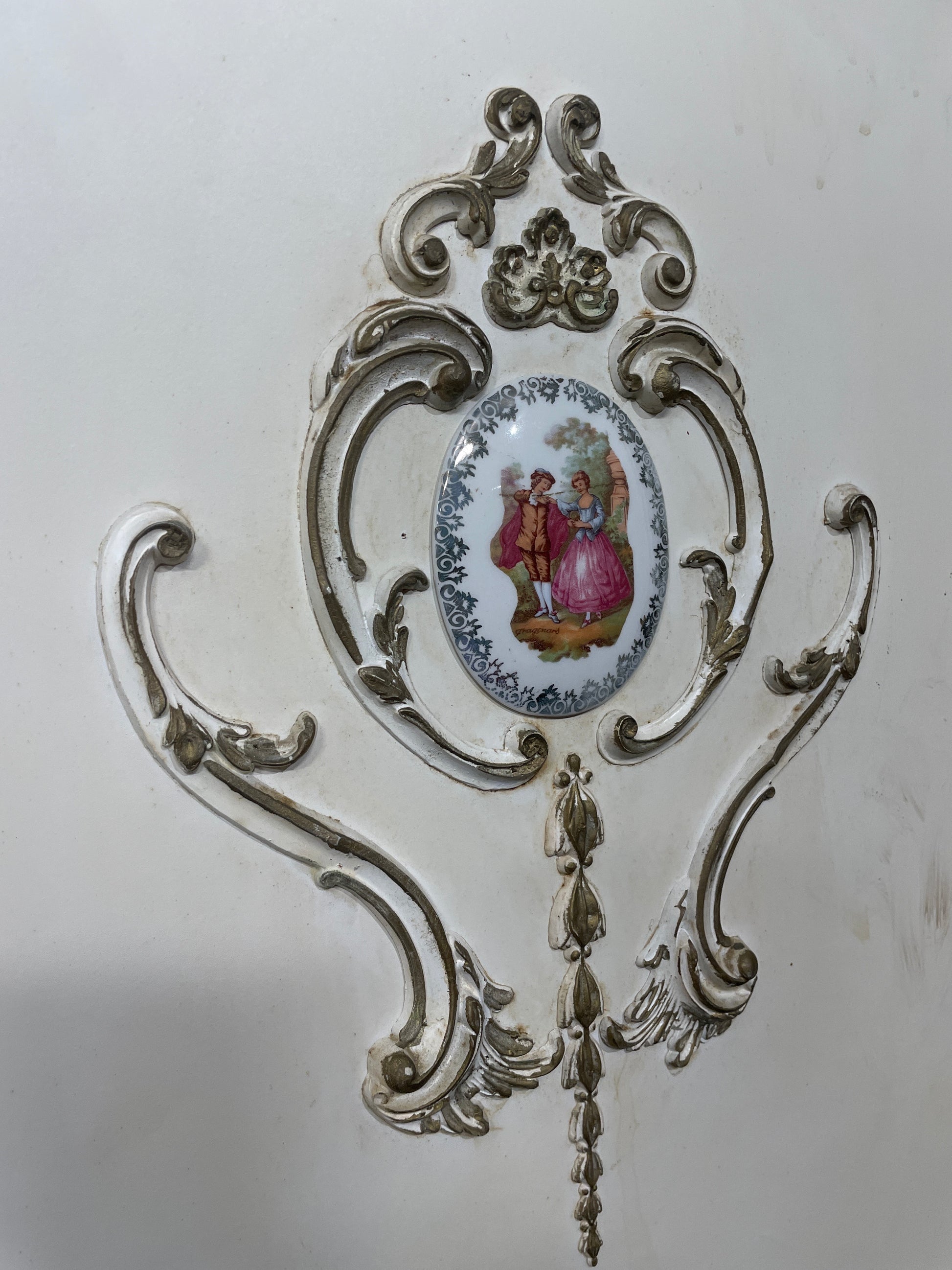 Tall ornate french style 2 door 2 top door wardrobe (H 225 x W 92 x D 54 cm) 2425