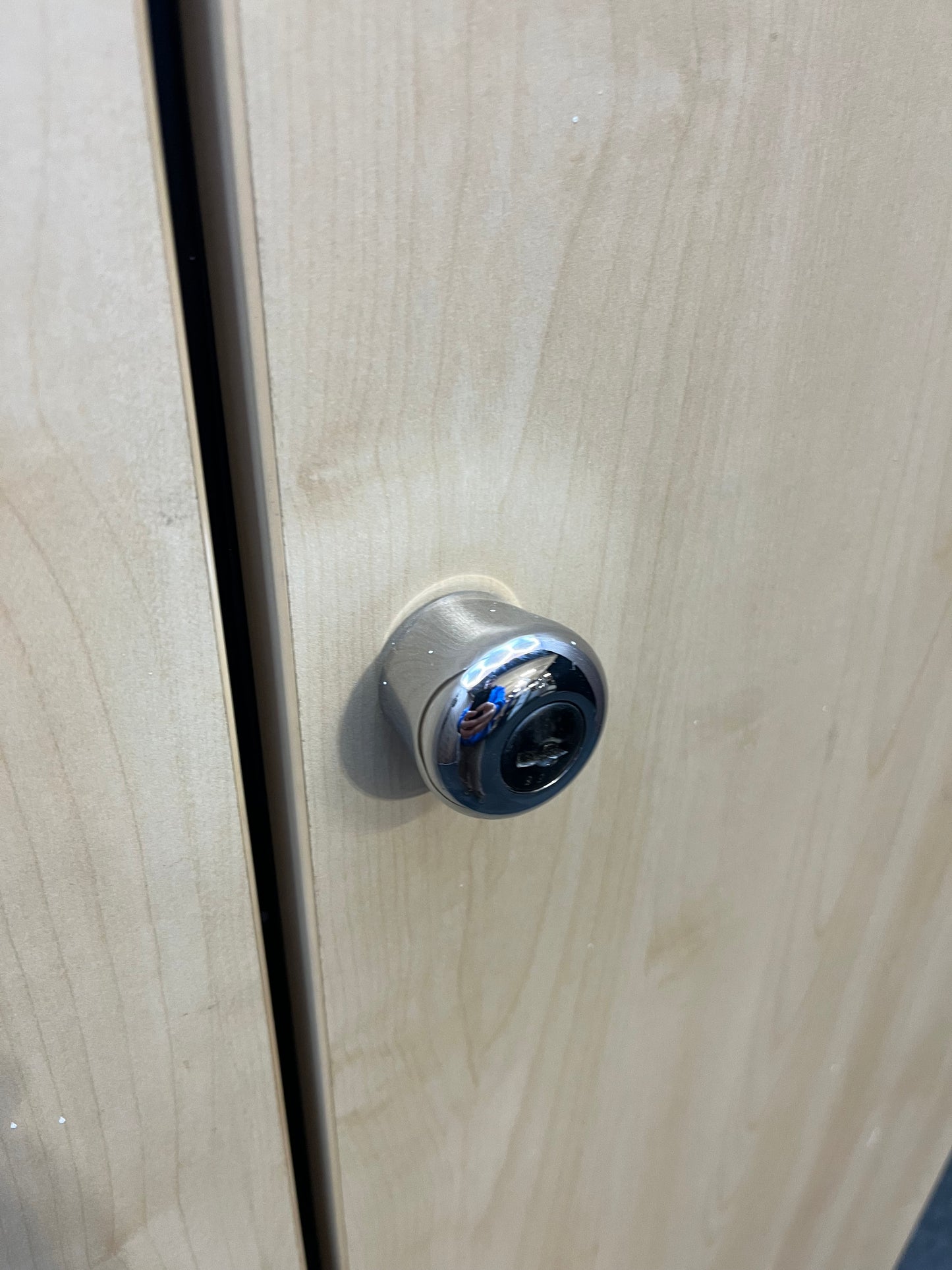 Tall Maple two door unit storage unit (H 223 x W 77 x D 44 cm)