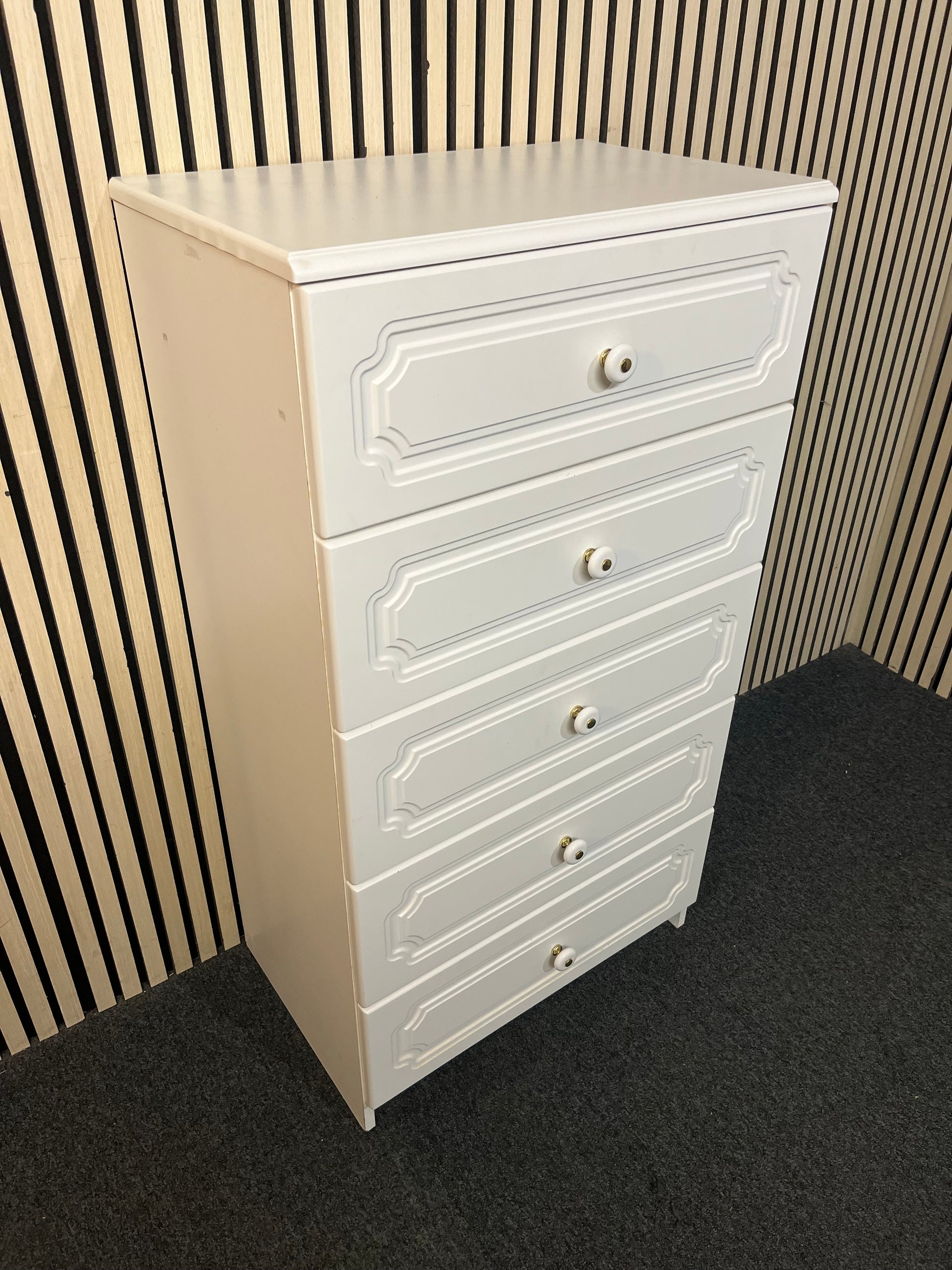 White laminate tall 5 drawer slim tall boy (H 114 x W 61 x D 40 cm) 43447